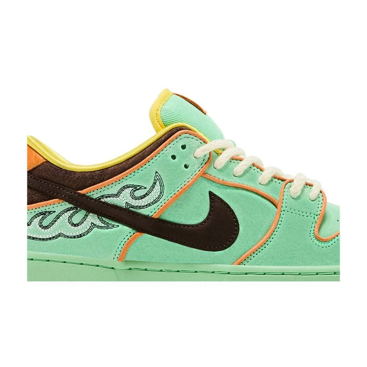 Nike Dunk Low SB ‘Rodeo’ HF3058-300