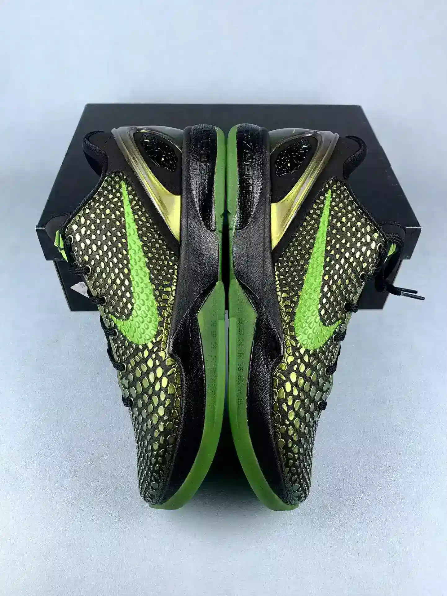 Zoom Kobe 6 Supreme “Rice” Basketball Shoes product photo from LabelPicks