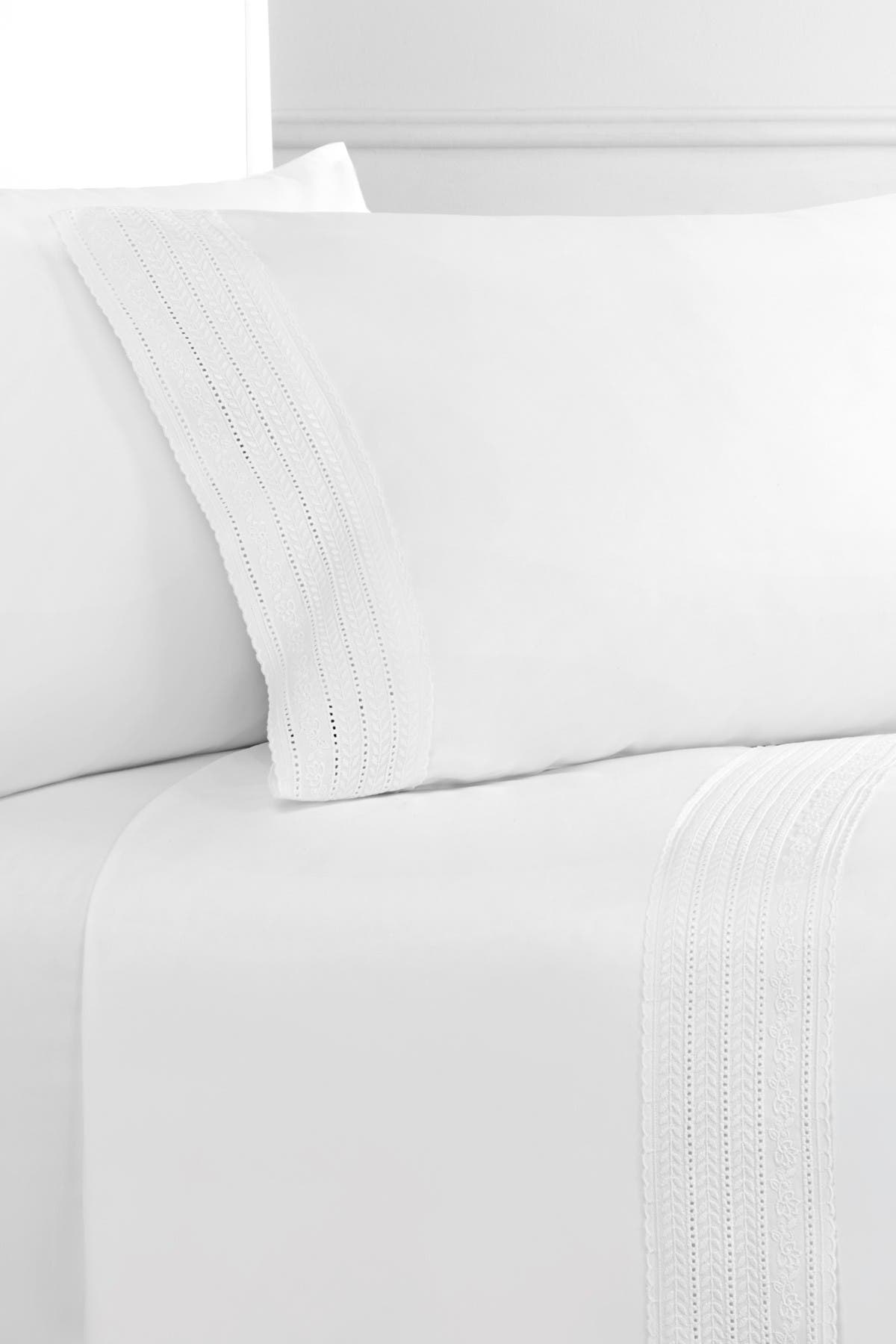 MELANGE HOME Elizabeth Tonal Lace 300 Thread Count Cotton Sheet Set