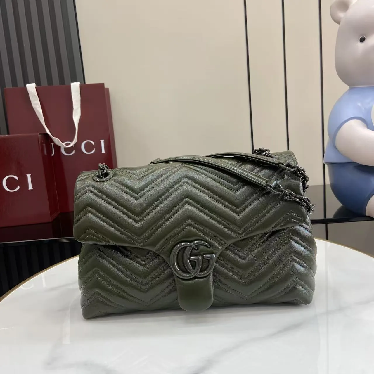 Gucci Marmont Green GG Supreme Canvas Shoulder Bag product photo from LabelPicks