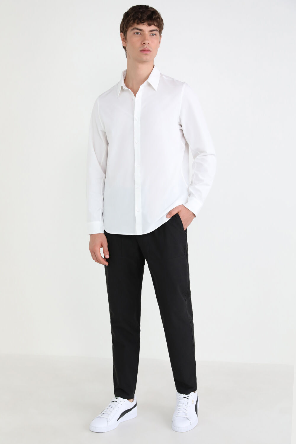 LULULEMON Utilitech Pull On Classic Fit Pant