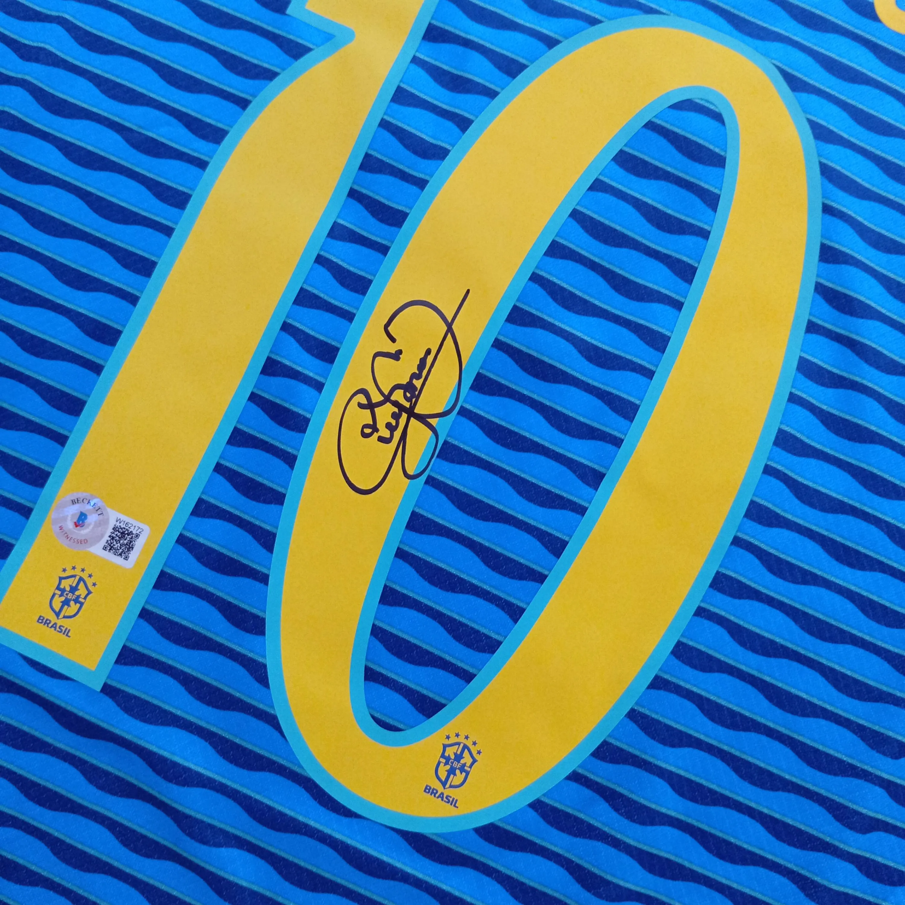 Neymar Jr. Signed Autographed Brazil Jersey BAS Beckett COA