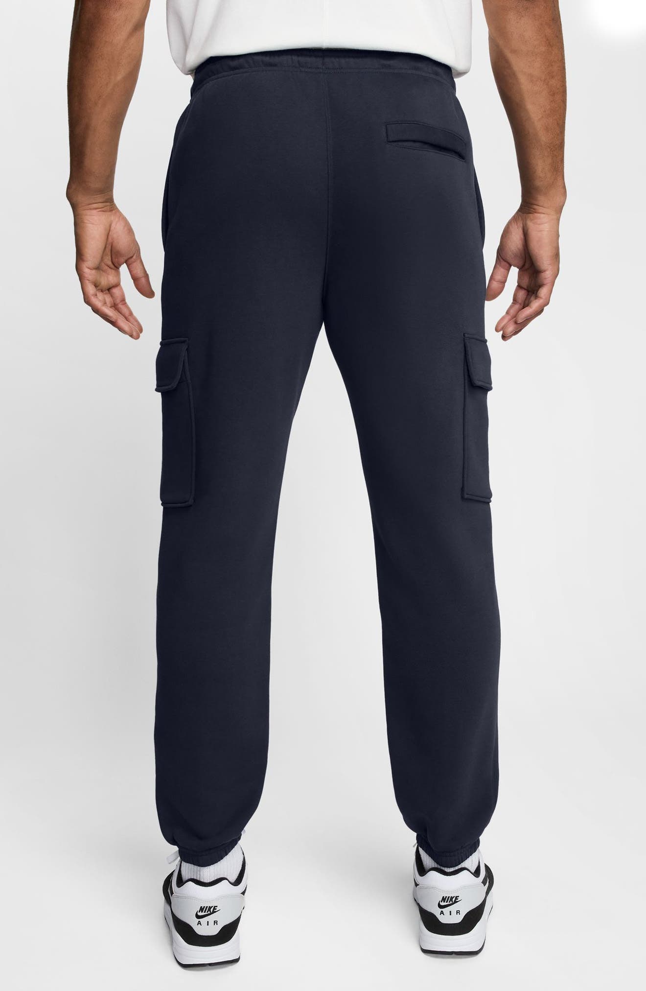 Nike Club Fleece Cargo Sweatpants