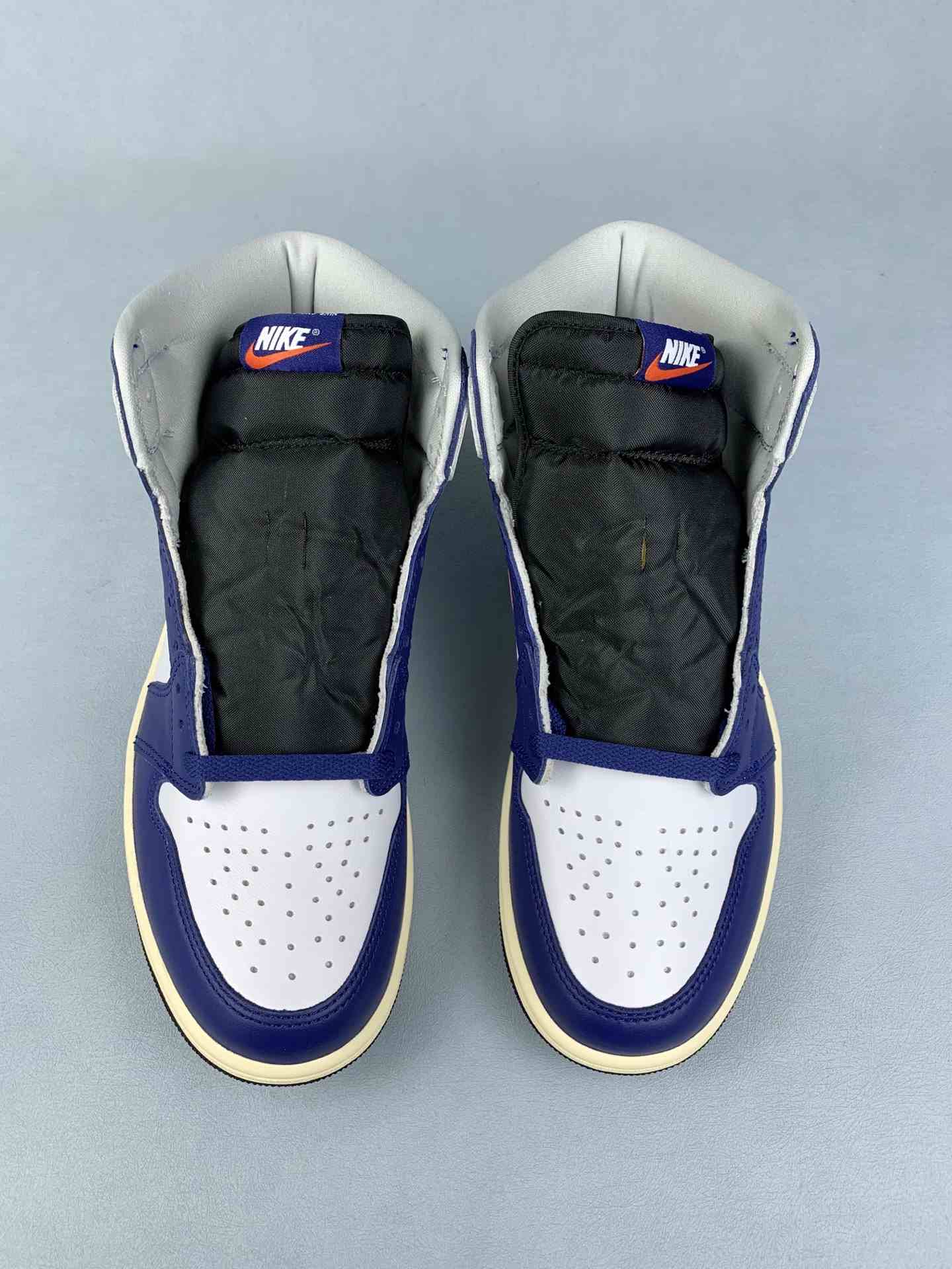 Air Jordan 1 High OG “Rare Air” Shoes