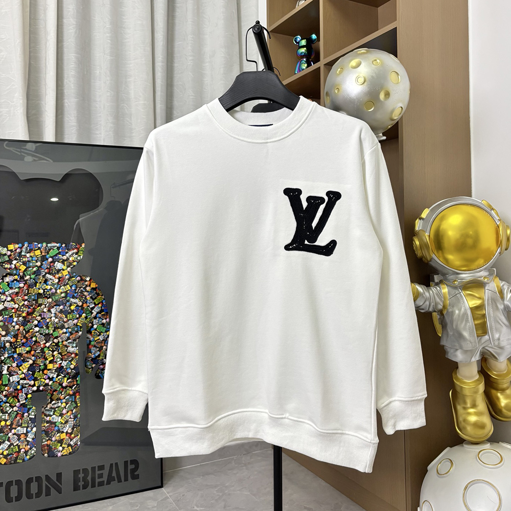 Stereoscopic Embroidery Print Long Sleeve Sweatshirt