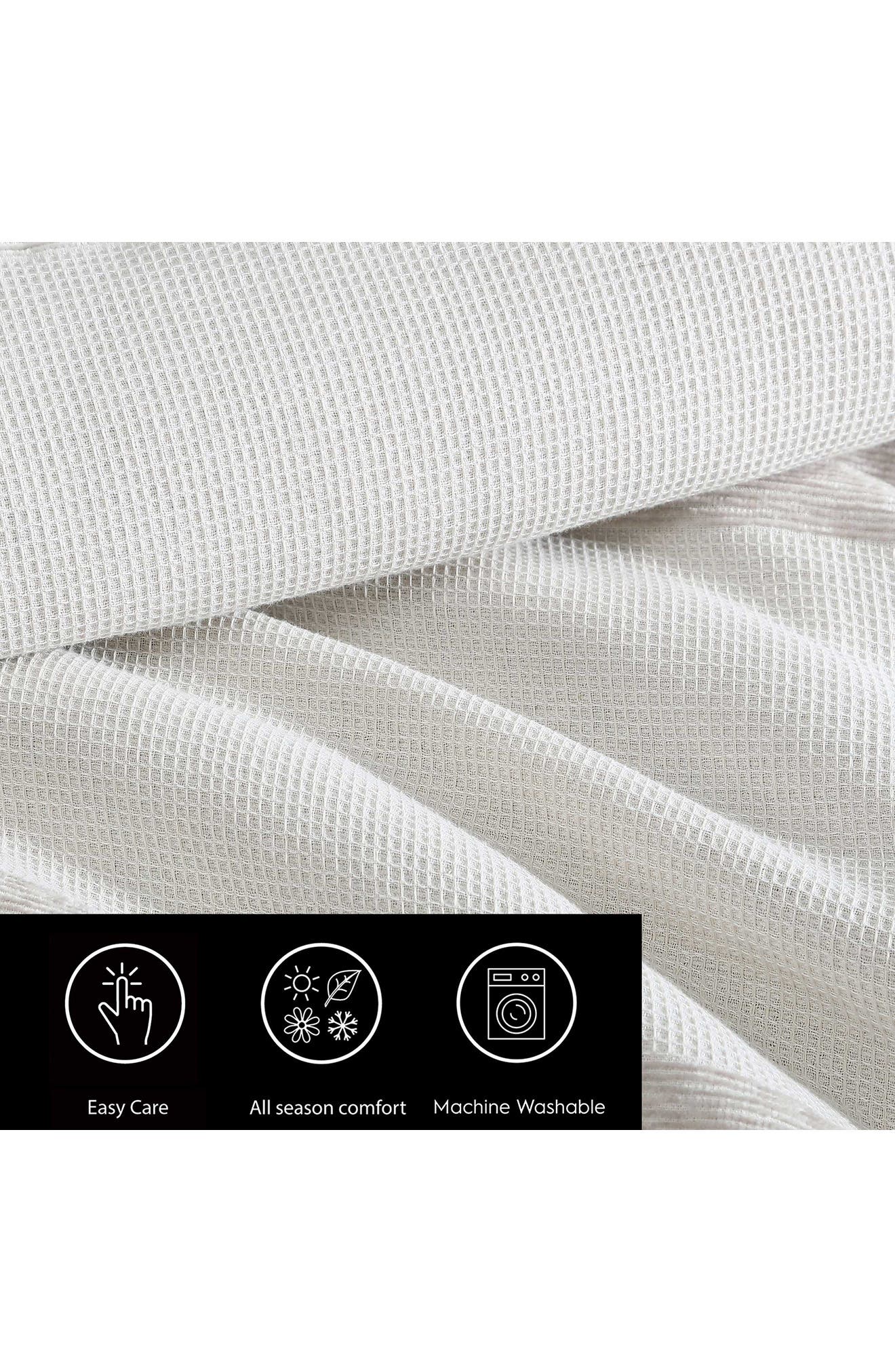 Vera Wang Chenille Waffle Stripe Duvet Set