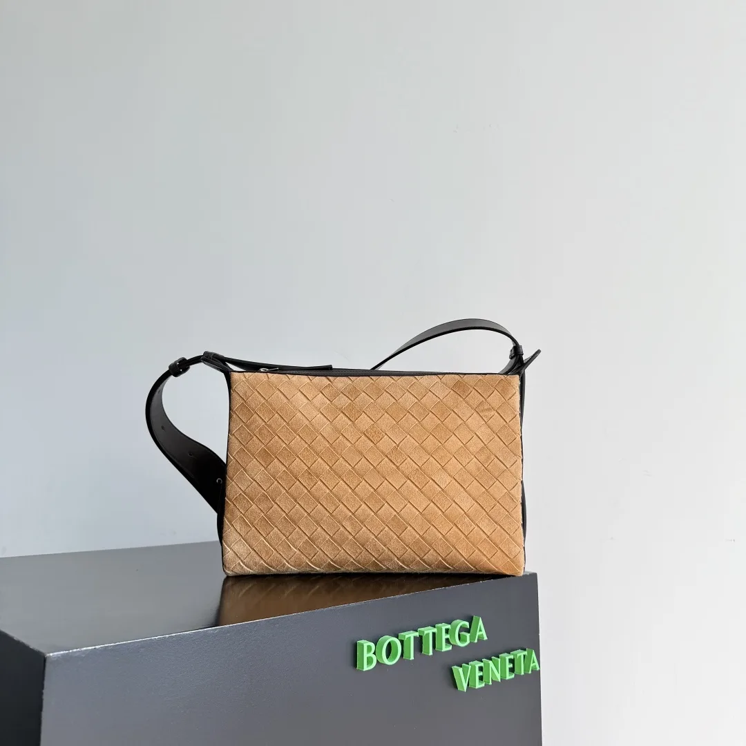 Bottega Veneta Intrecciato Woven Leather Tote Bag product photo from LabelPicks