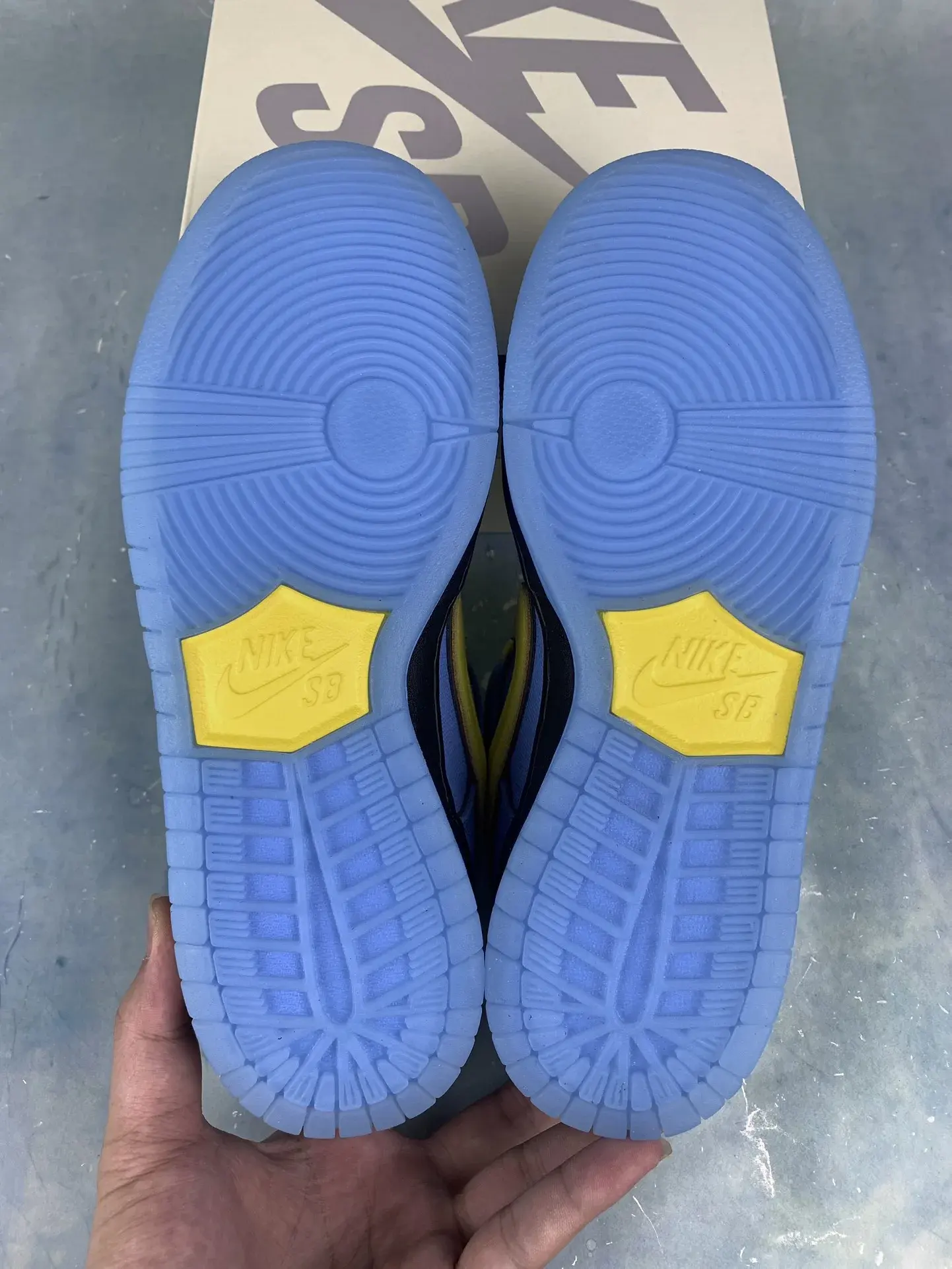 Nike SB Dunk Low Pro x The Powerpuff Girls 'Bubbles' Shoes product photo from LabelPicks