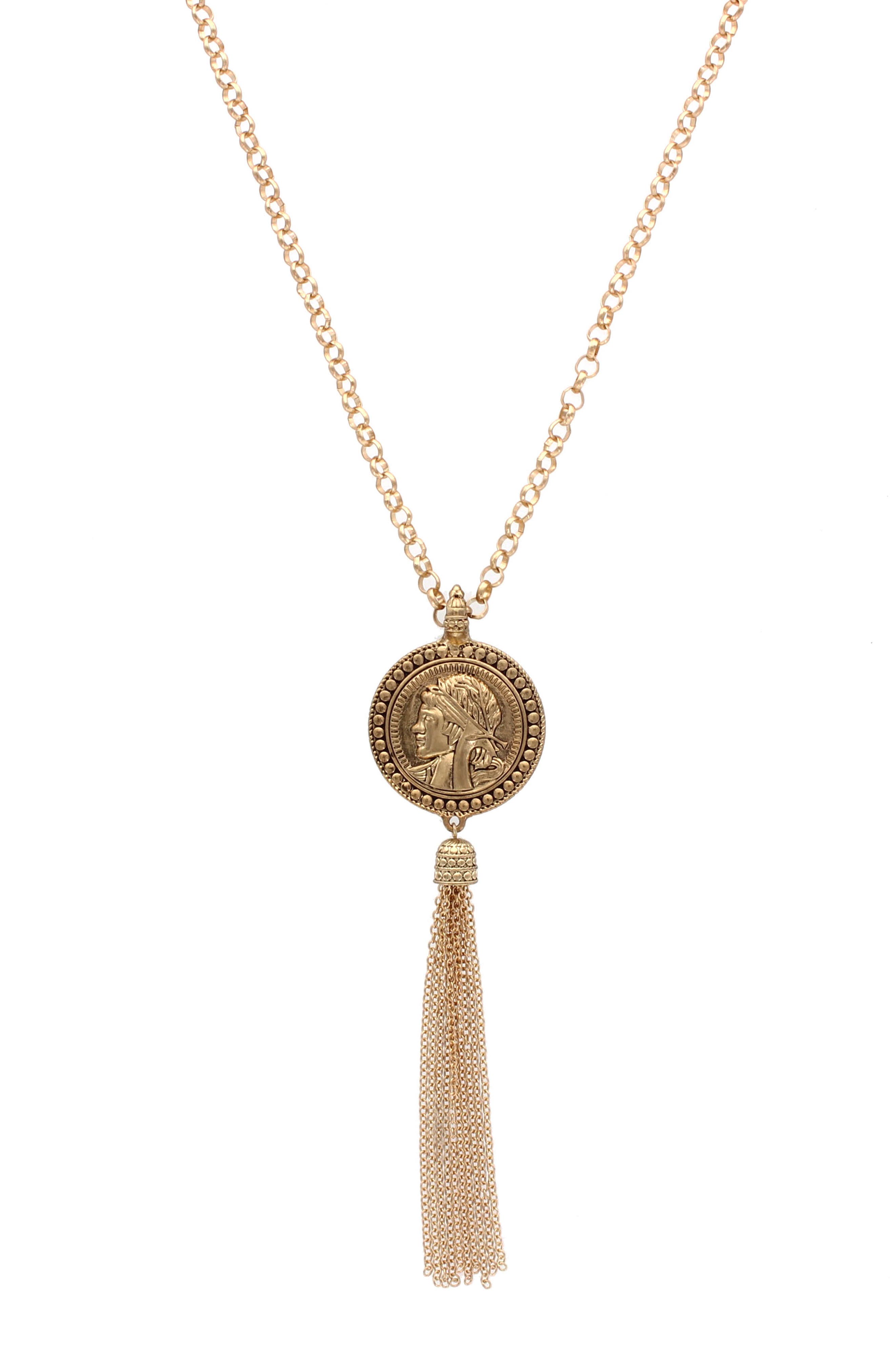 OLIVIA WELLES Corina Pendant Necklace