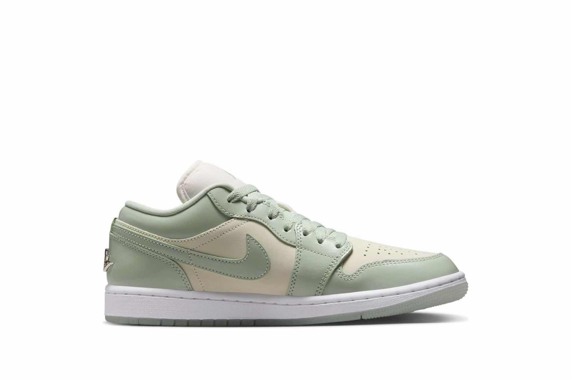Air Jordan 1 Low SE ‘Sail Seafoam’ HF4078-100