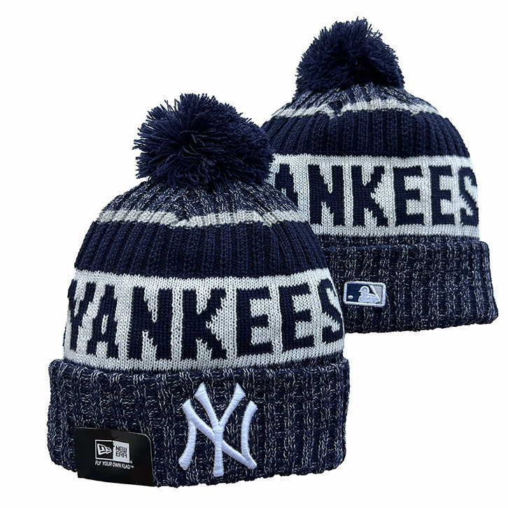 NEW YORK YANKEES KNIT HAT