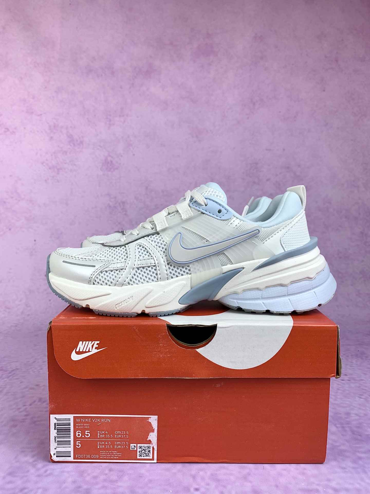 Nike V2K Run Shoes