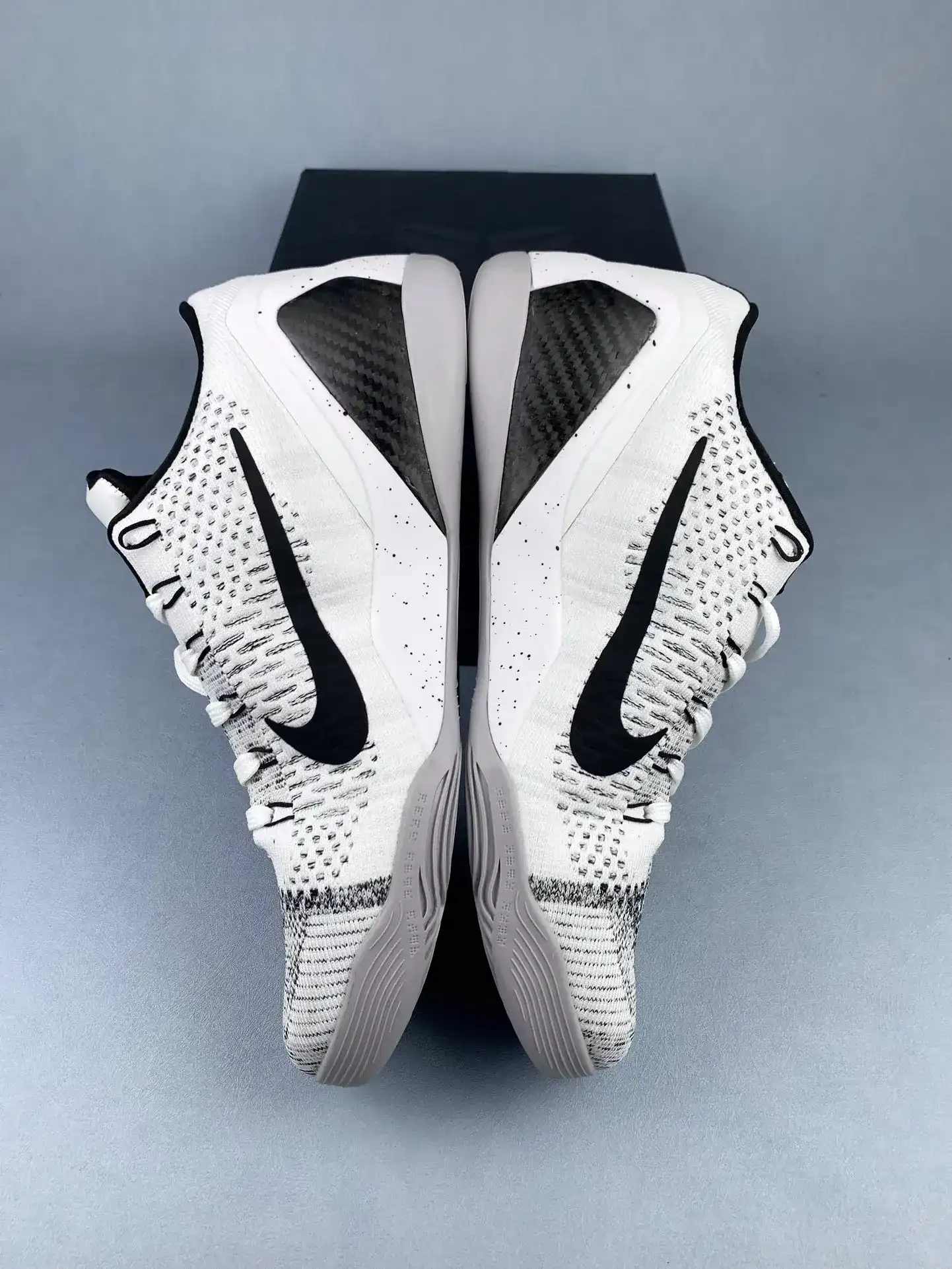 Nike Kobe IX Elite Low XDR 'Beethoven' Shoes product photo from LabelPicks