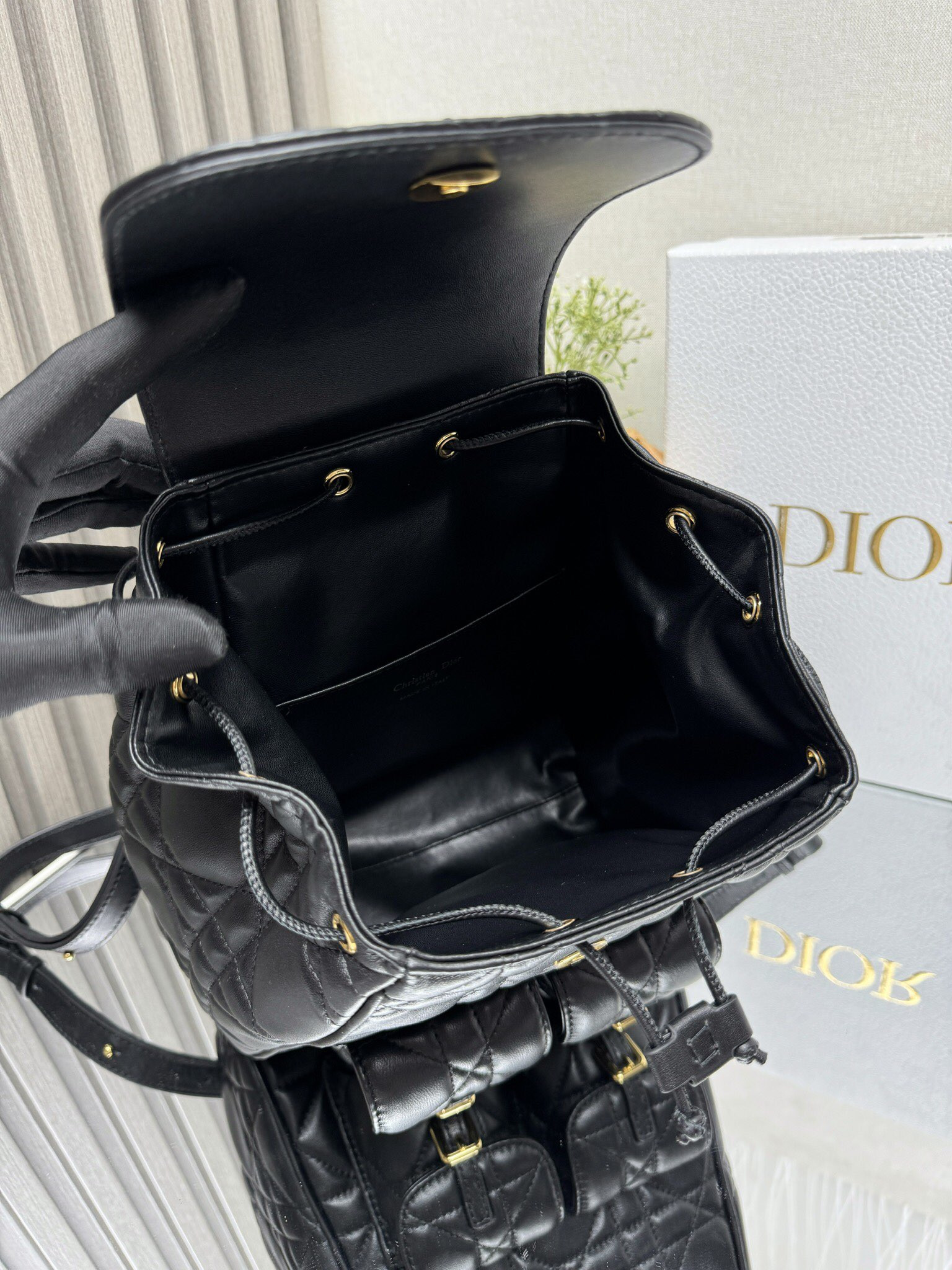 D*or caro backpack medium 23 x 26.7 x 12.5 cm