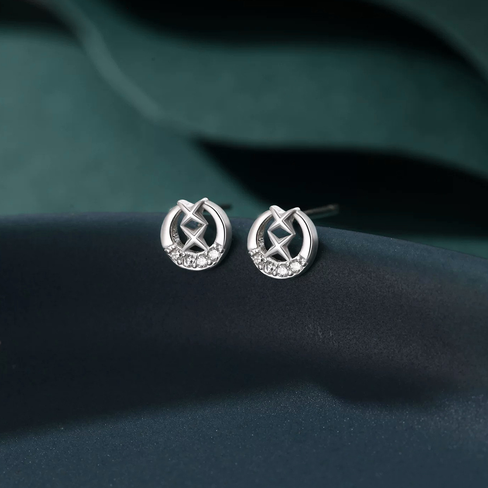 Four-pointed star sterling silver earrings 999 pure silver light luxury niche high-end ins-style star and moon earrings