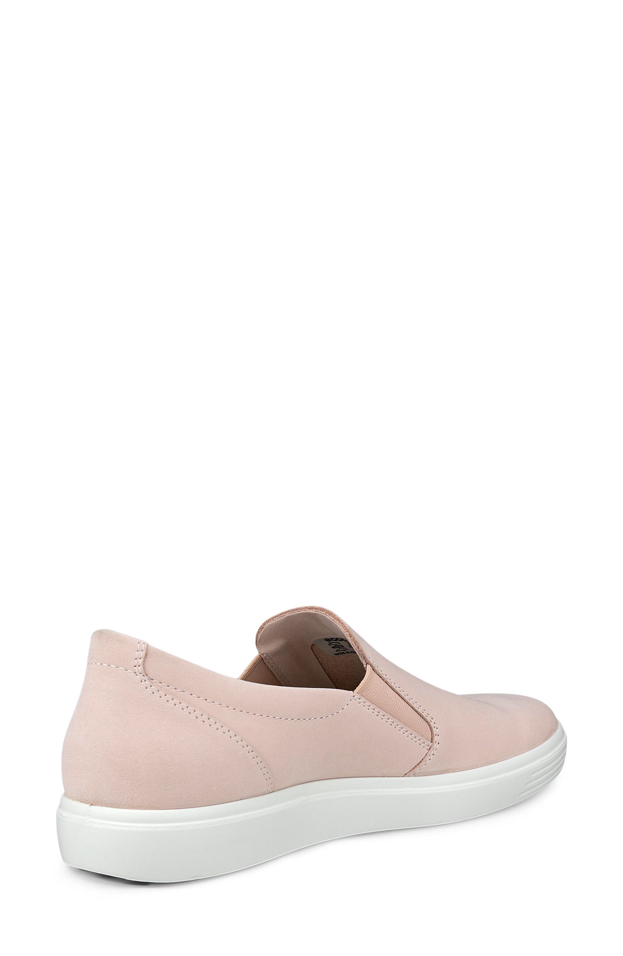 ECCO Soft Classic Slip-On Sneaker