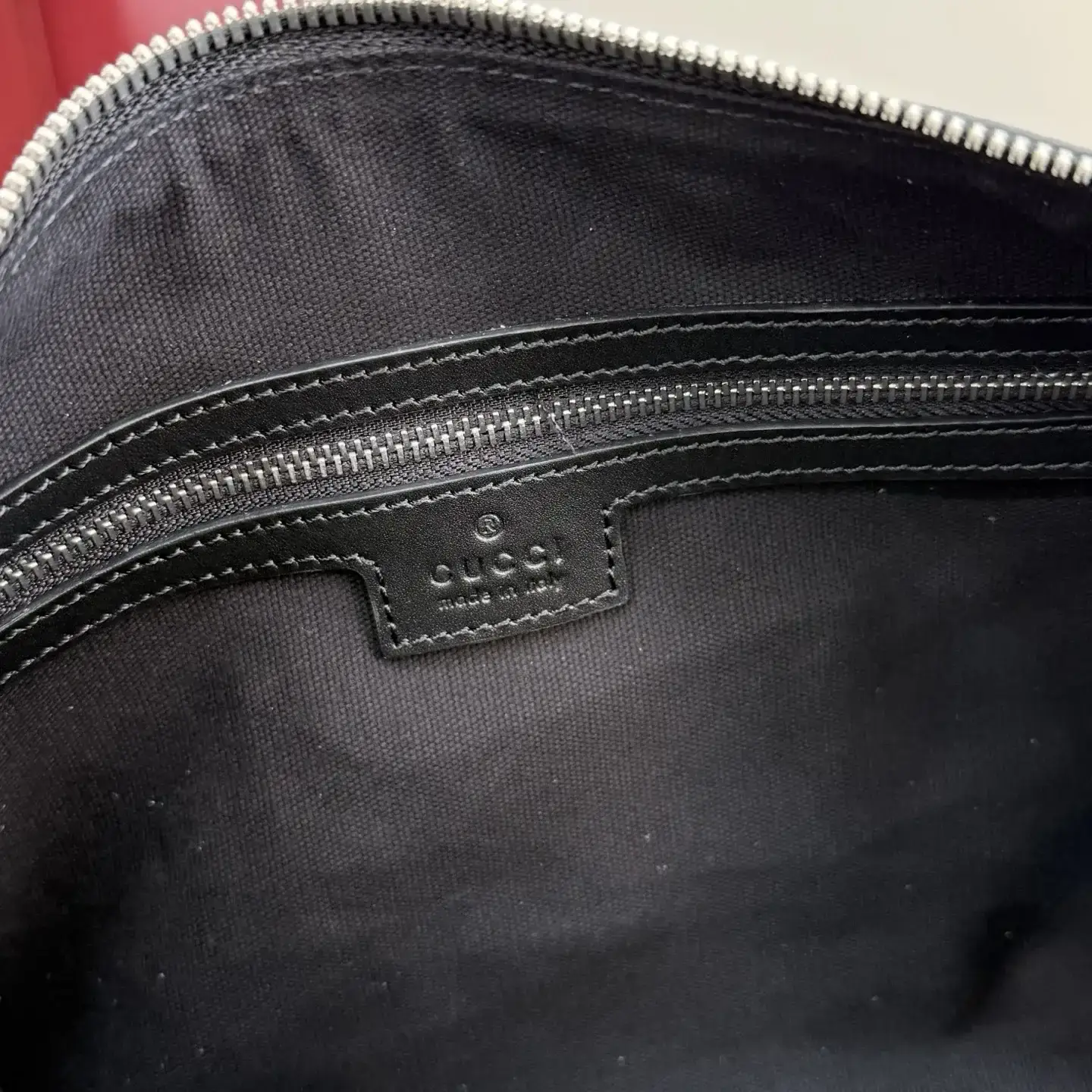 Gucci Black Smooth Leather Top Handle Bag product photo from LabelPicks
