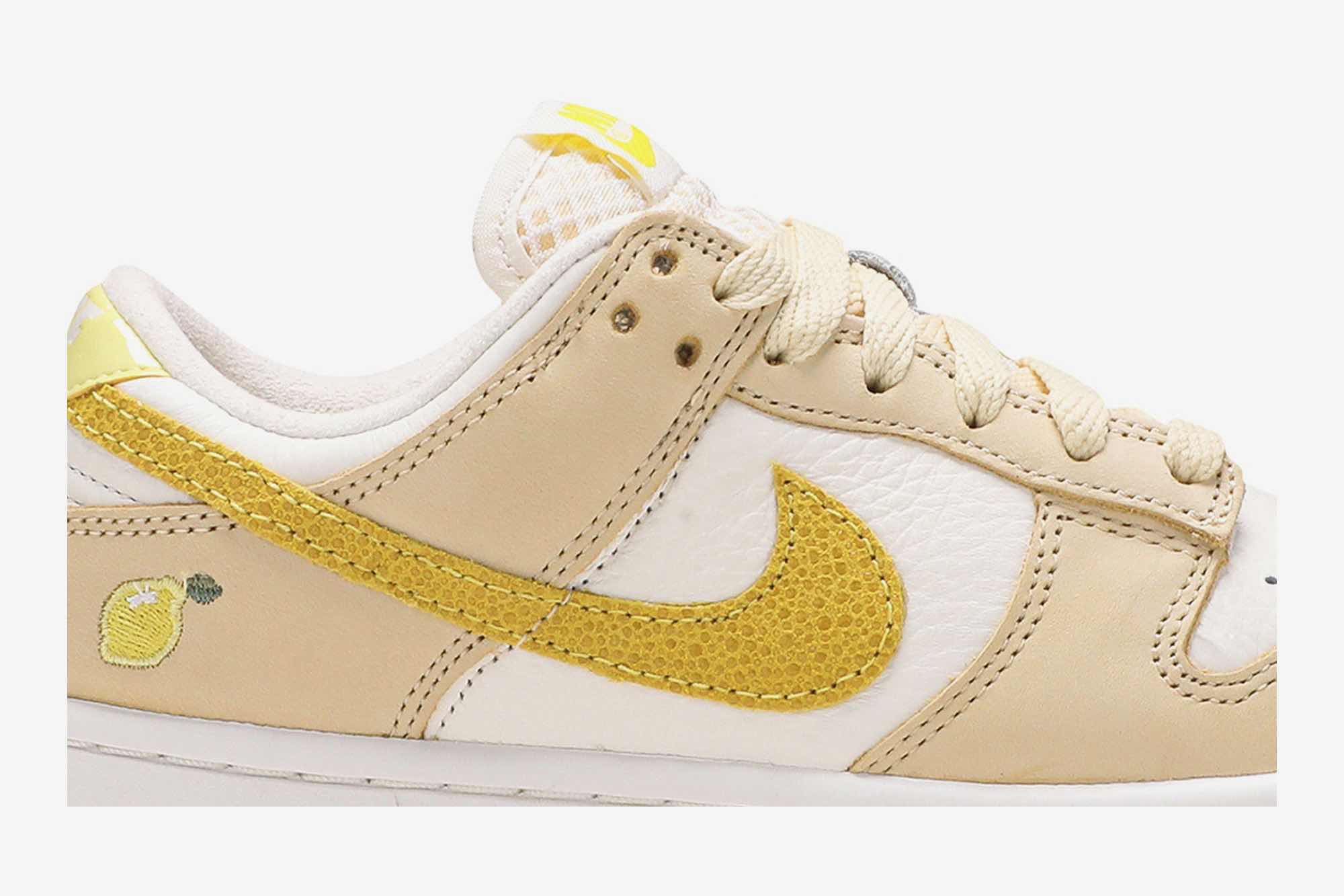 Nike Dunk Low ‘Lemon Drop’ DJ6902-700