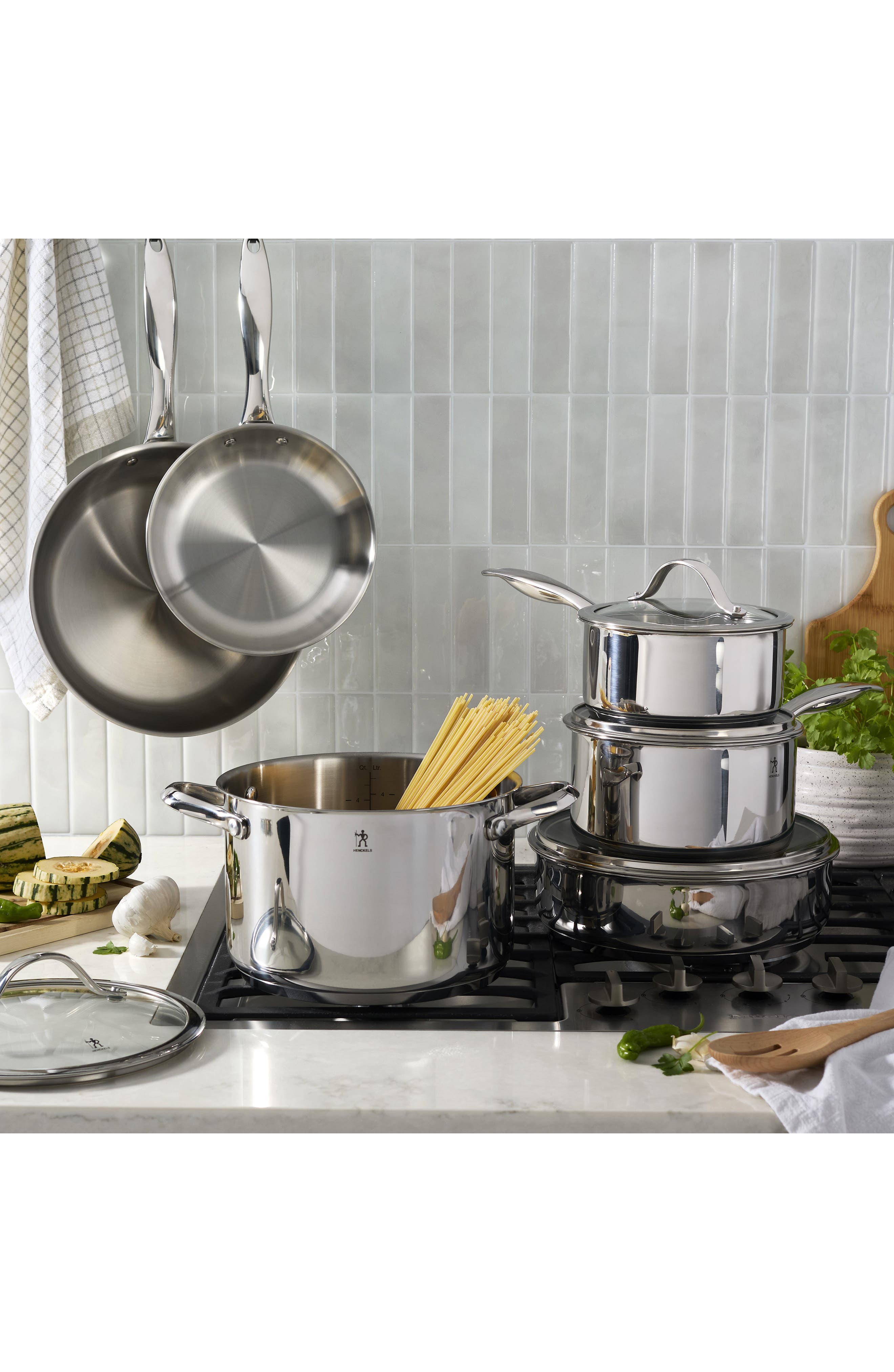 HENCKELS CUTLERY Aragon 10-Piece Stainless Steel Cookware Set