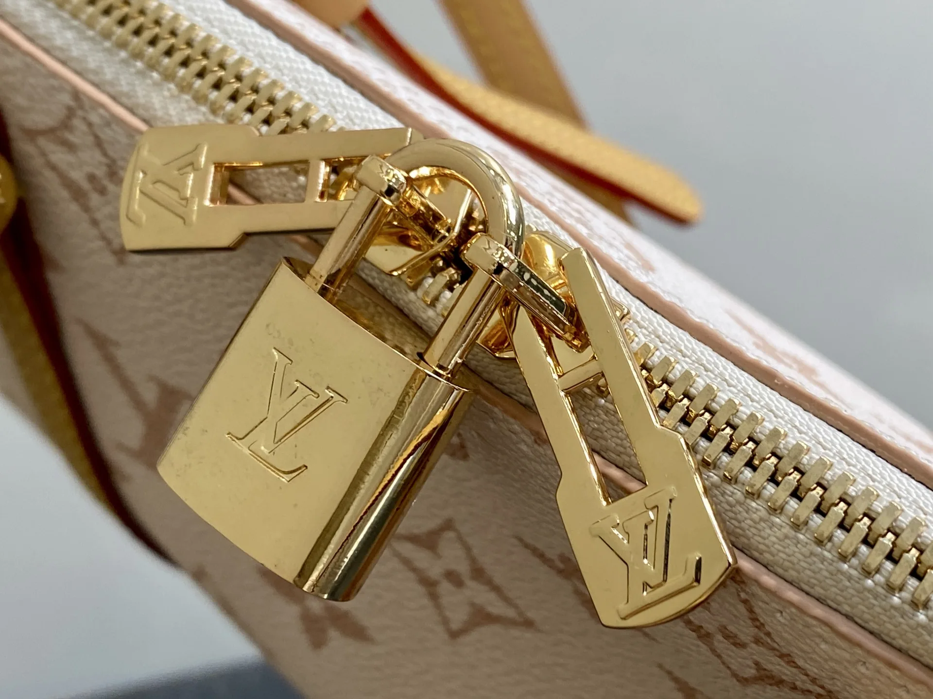 Louis Vuitton Alma Red Canvas and Leather Shoulder Bag product photo from LabelPicks
