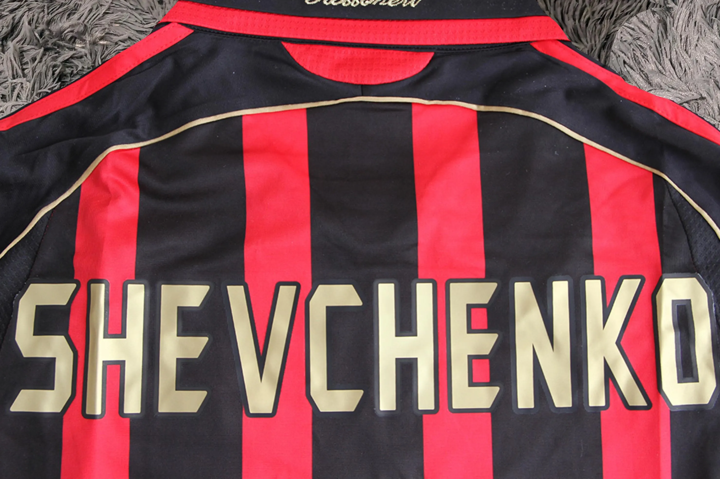 Andriy Shevchenko SIGNED AC Milan 06/07 Home Jersey/Shirt - COA - 2006/07 Retro