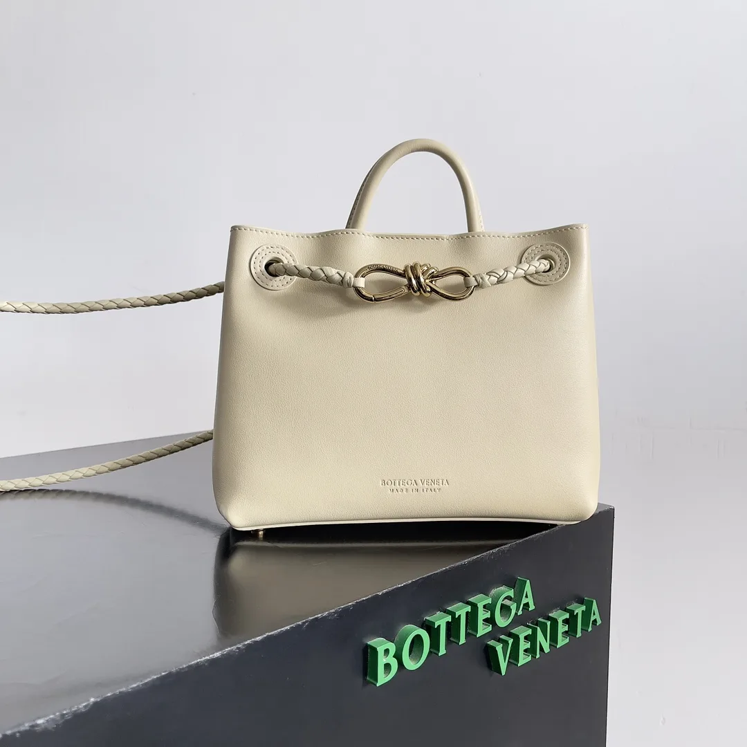 Bottega Veneta Andiamo Top Handle Bag product photo from LabelPicks
