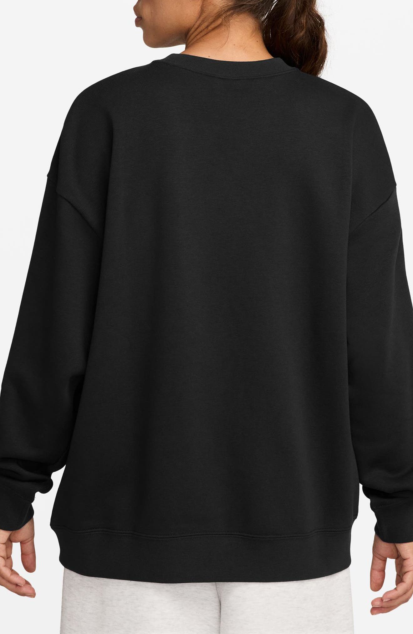 Nike Club Fleece Loose Fit Crewneck Sweatshirt