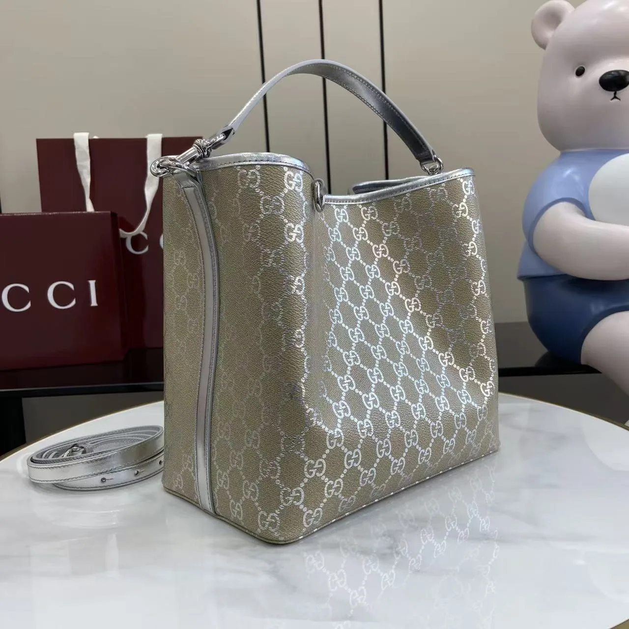 Gucci Silver Shoulder Bag product photo from LabelPicks