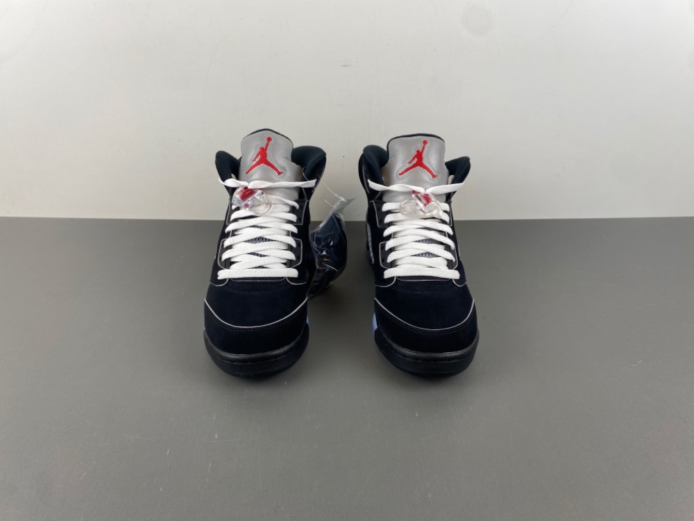 Jordan 5 Retro OG Black Metallic Reimagined