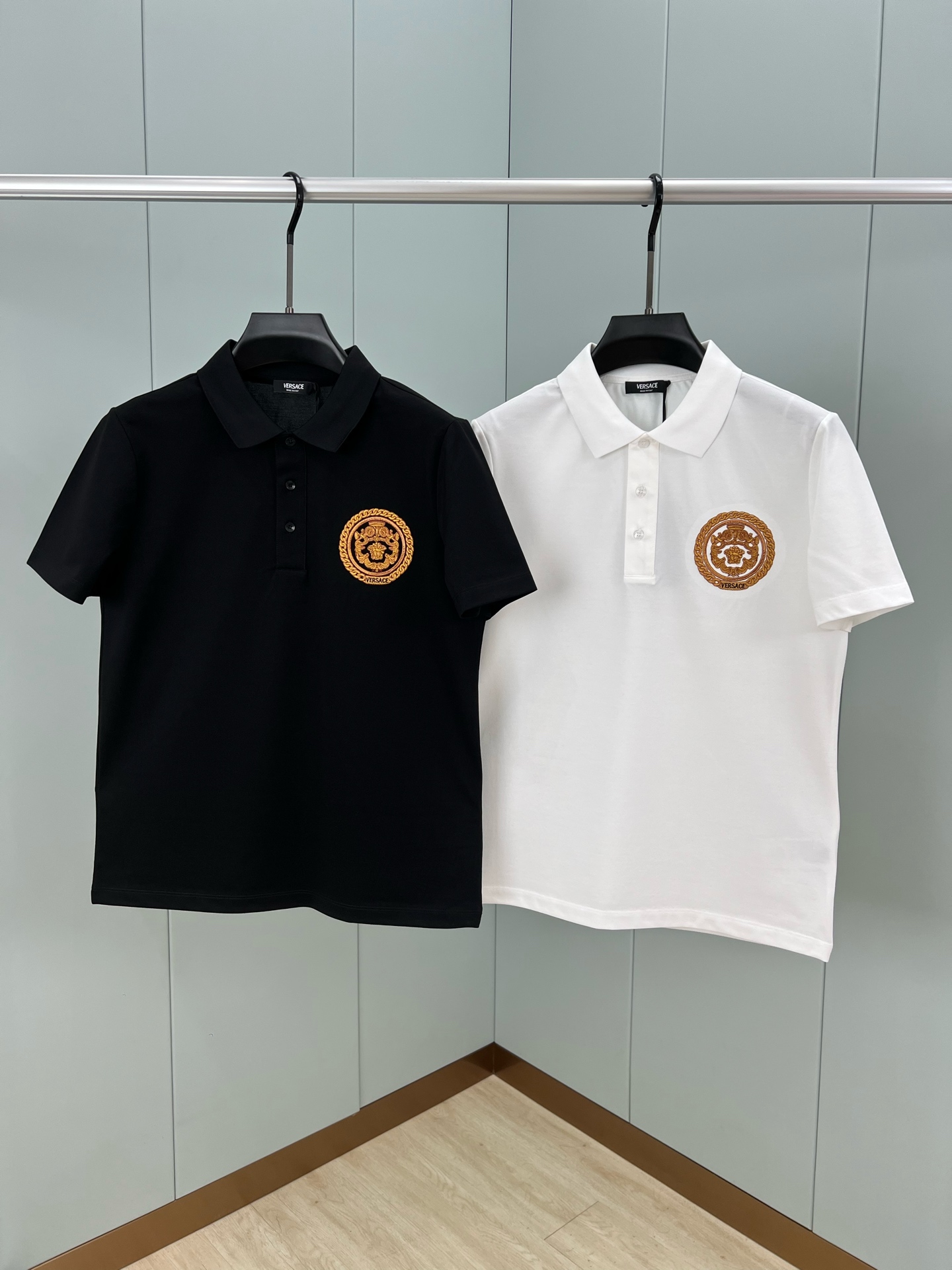0421 Classic logo print polo shirt