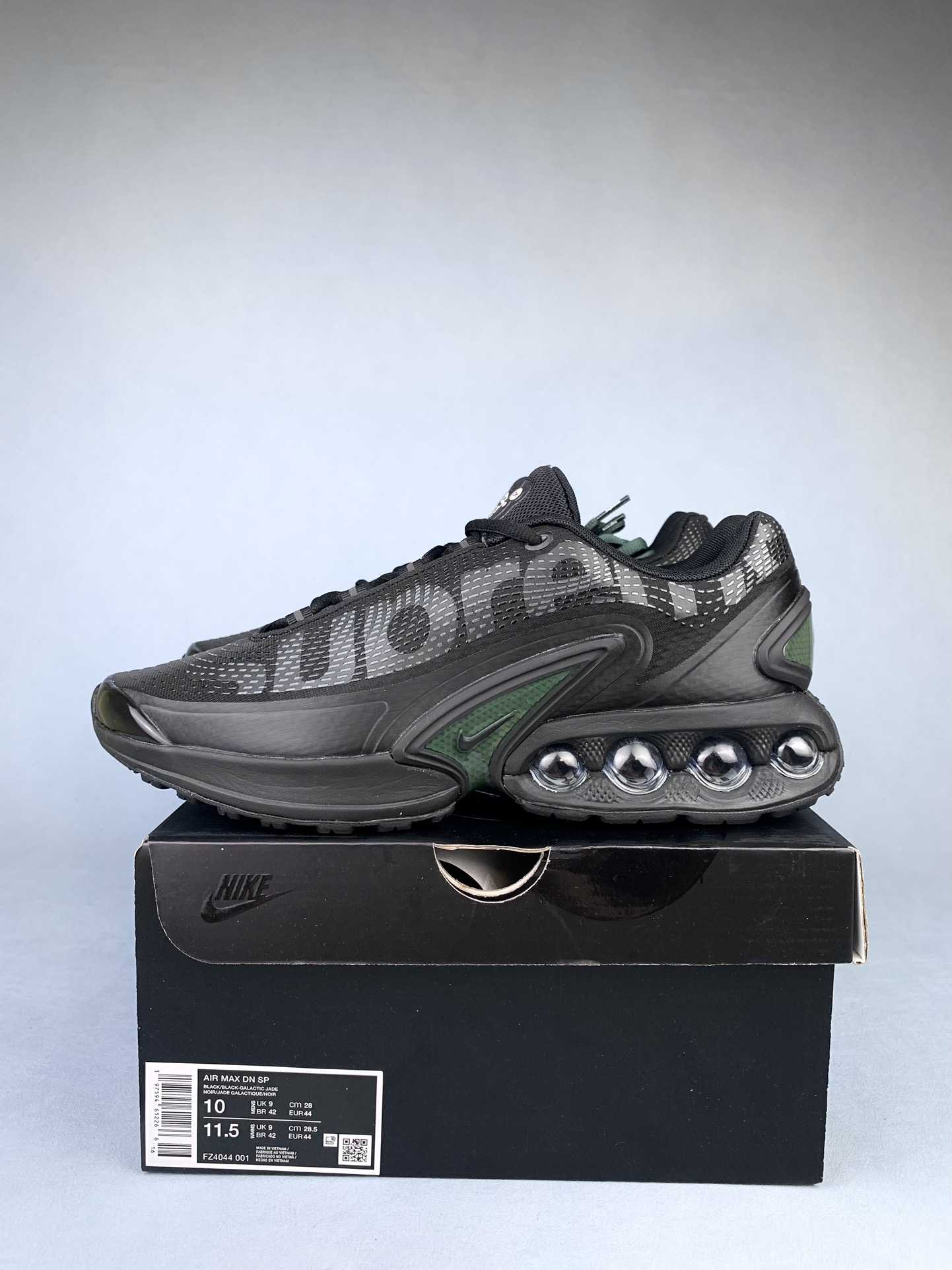 Supreme x Nike Air Max Dn Shoes