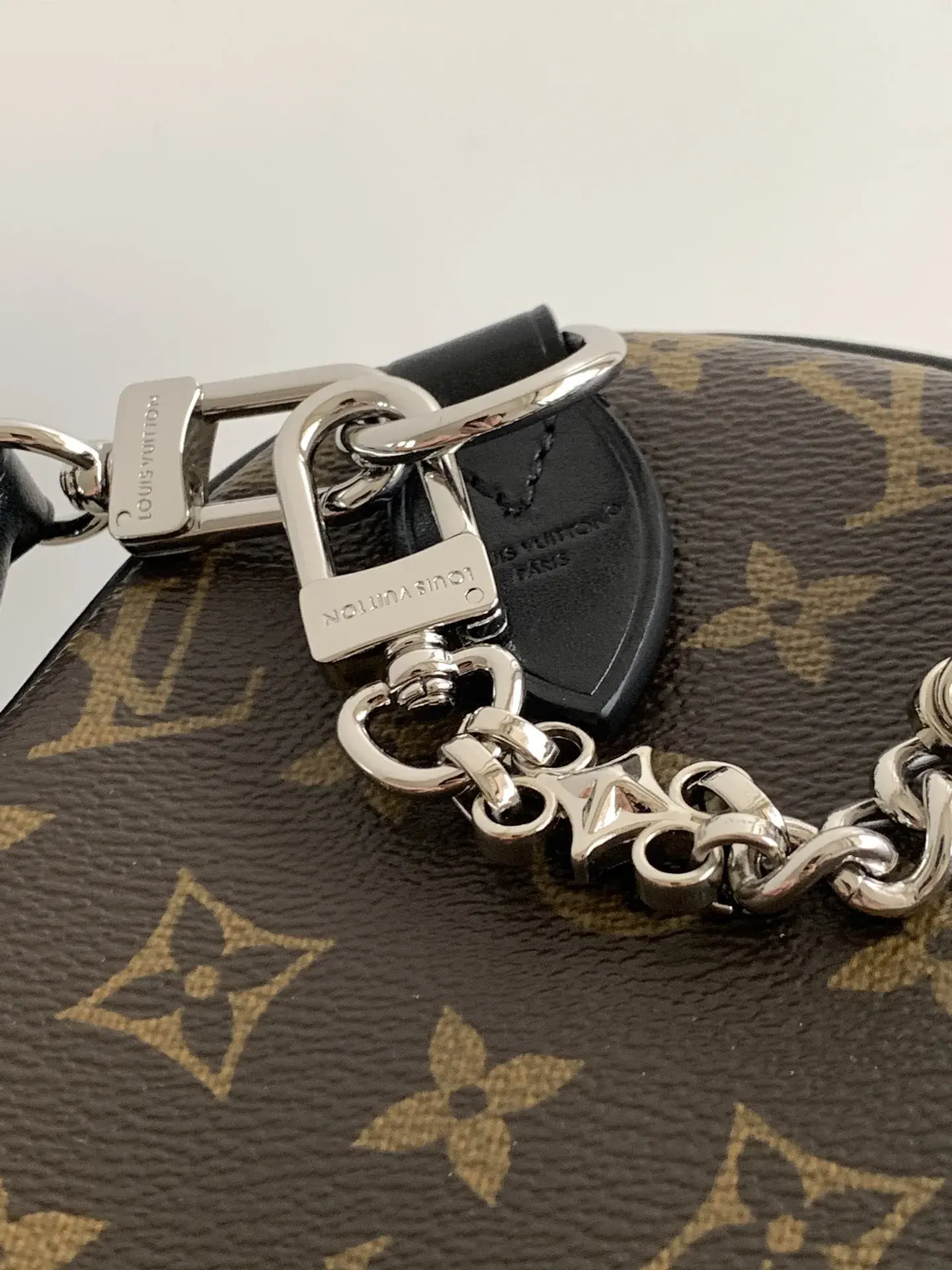 Louis Vuitton Monogram Canvas Speedy Top Handle Bag product photo from LabelPicks