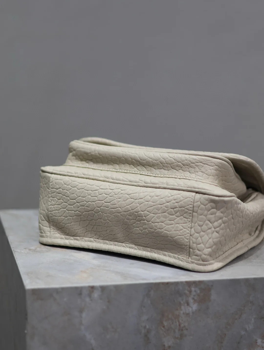 Saint Laurent Niki White Lambskin Shoulder Bag product photo from LabelPicks