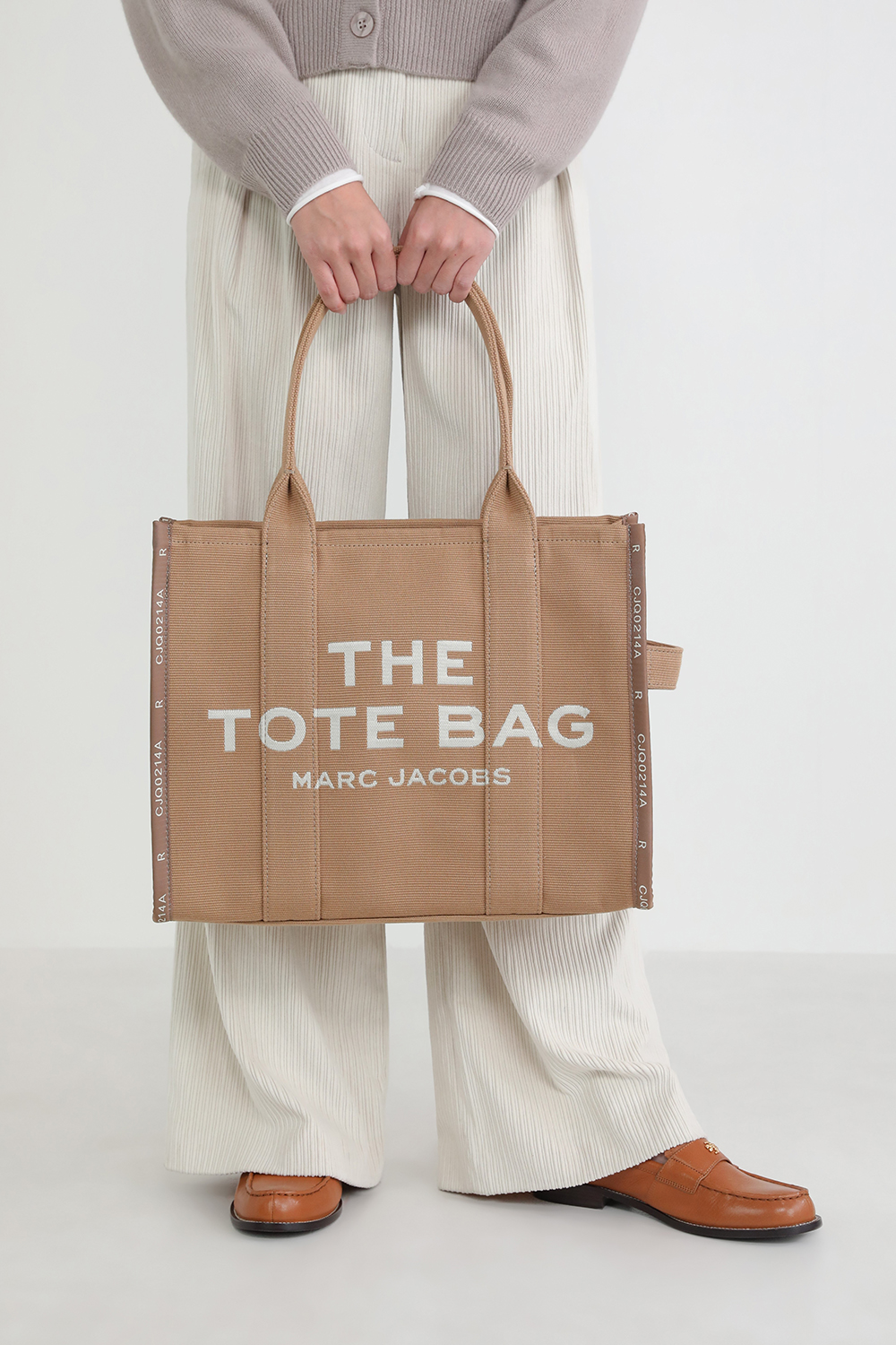 MARC JACOBS תיק טוט לארג'