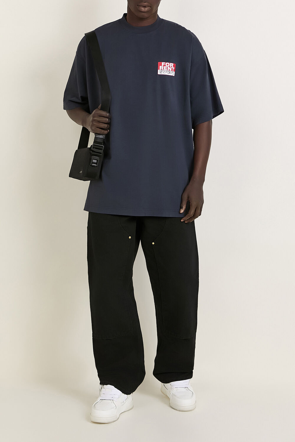 VETEMENTS חולצת טי אוברסייז