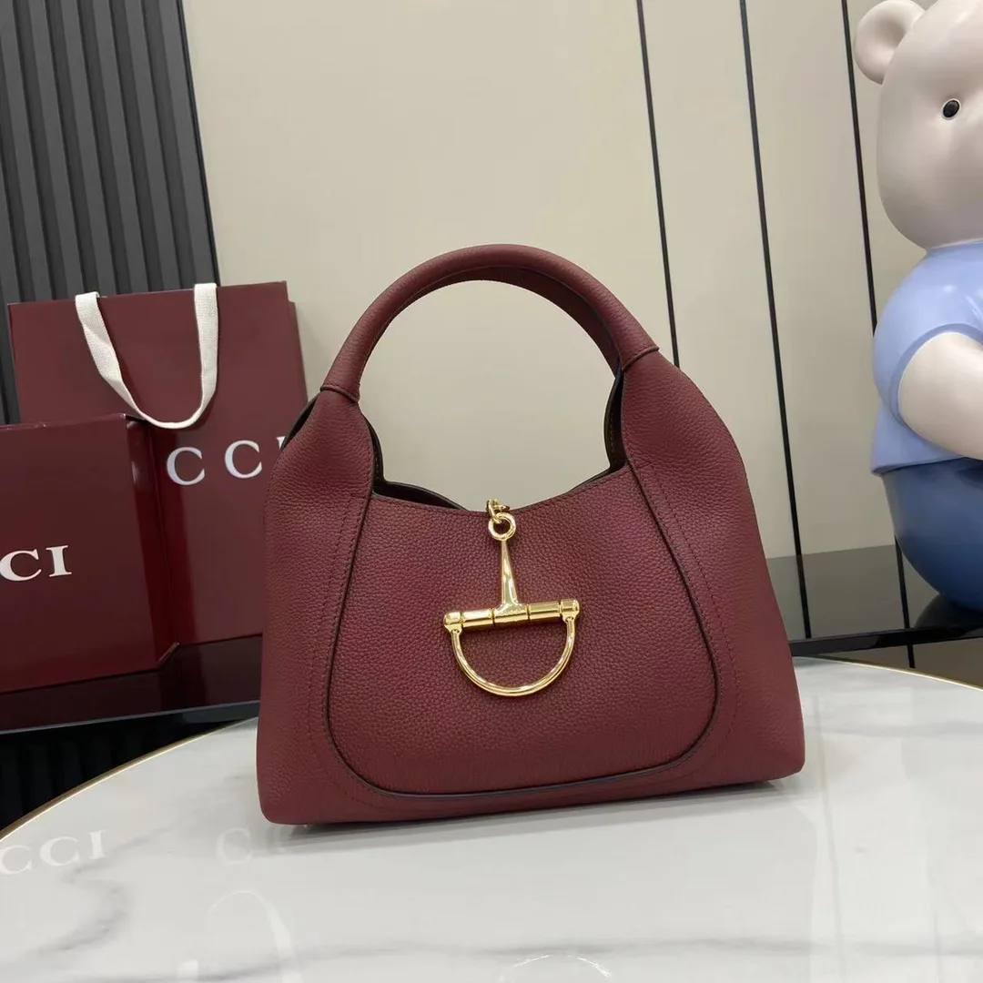 Gucci Grained Leather Shoulder Bag product photo from LabelPicks
