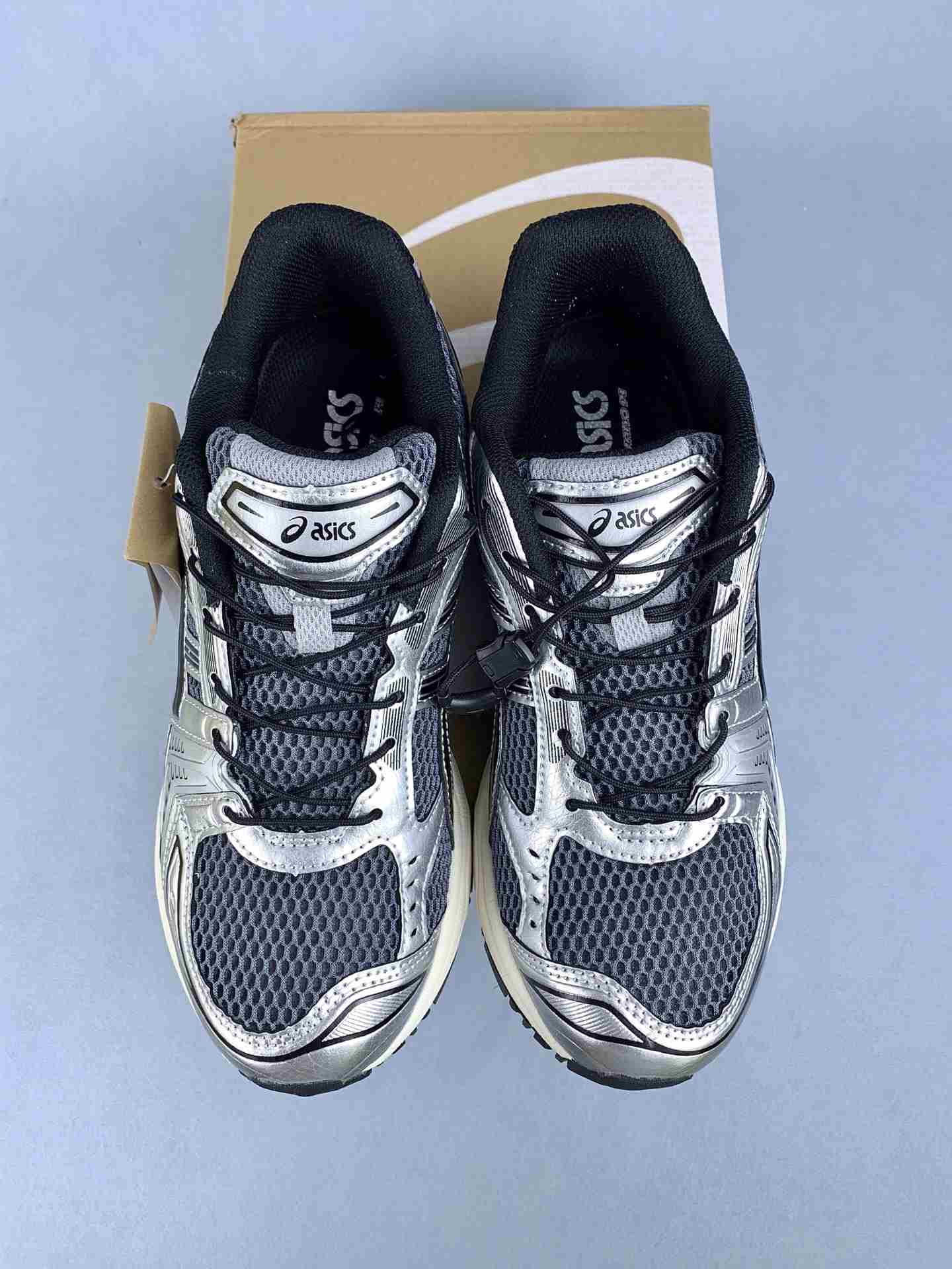 ASICS GEL-KAYANO 14 Sportstyle Shoes
