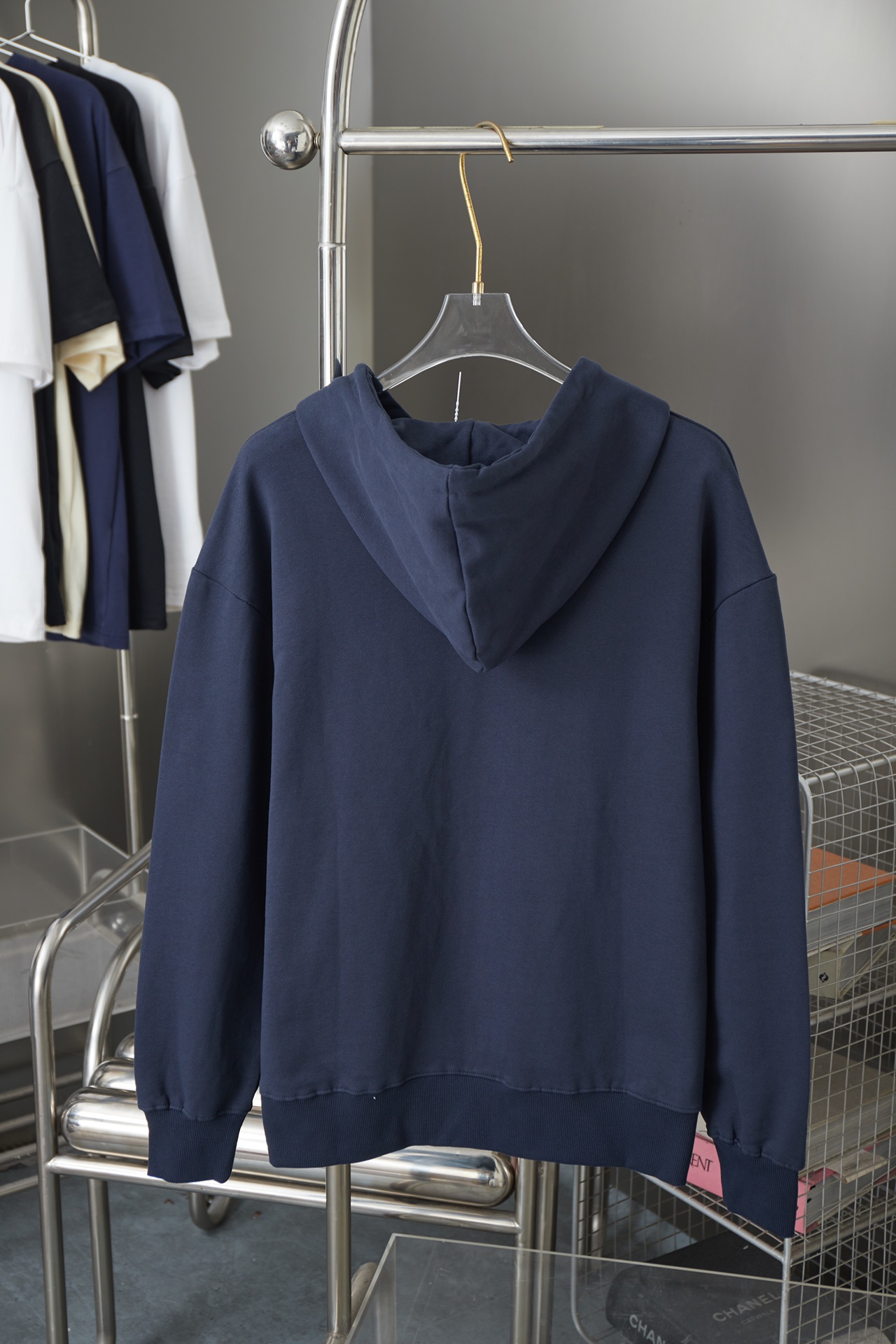 Calfskin Pockets Print Long Sleeve Hoodies