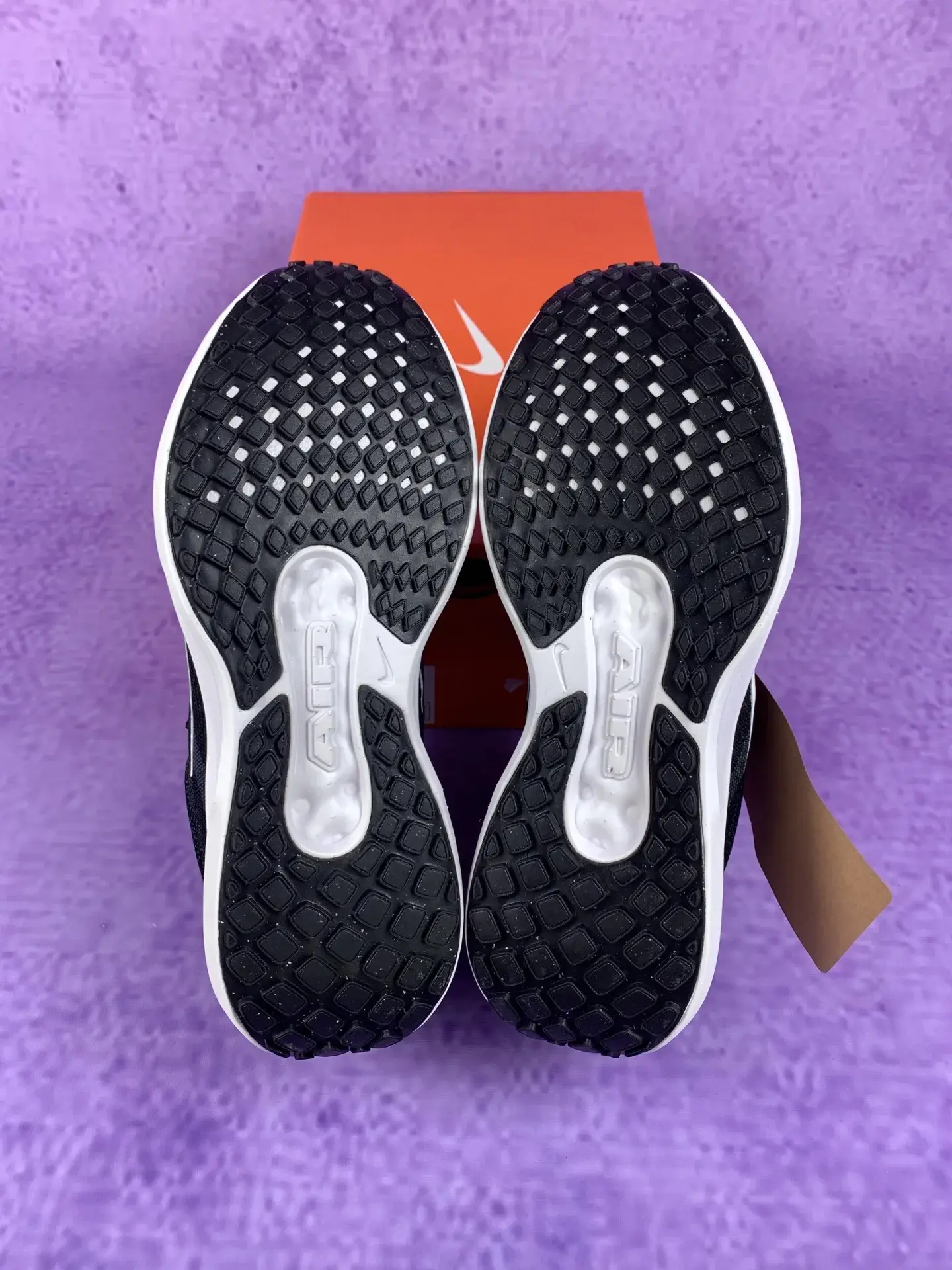Nike Winflo 11 Road Running Shoes product photo from LabelPicks