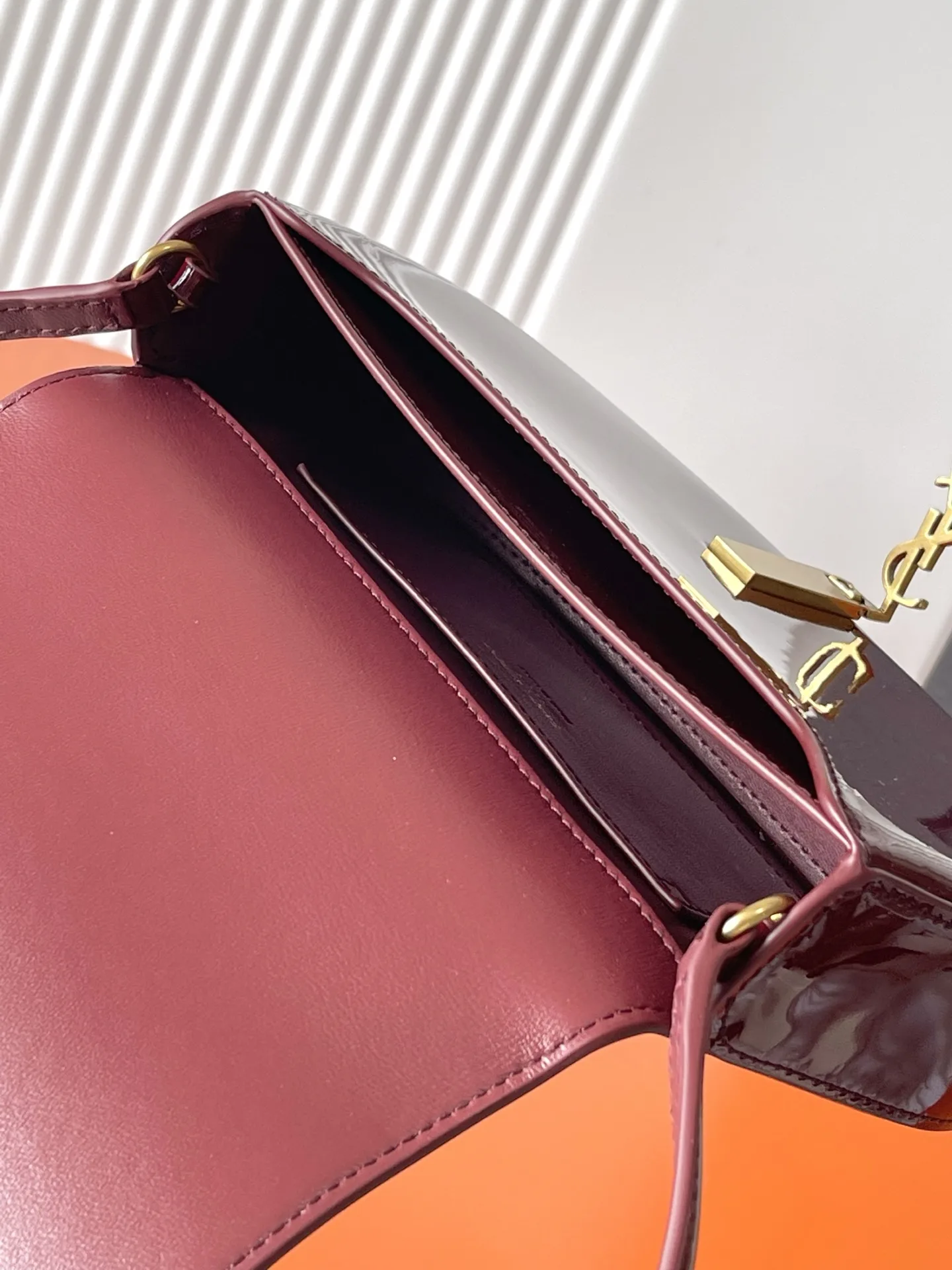 Saint Laurent Burgundy Shoulder Bag product photo from LabelPicks