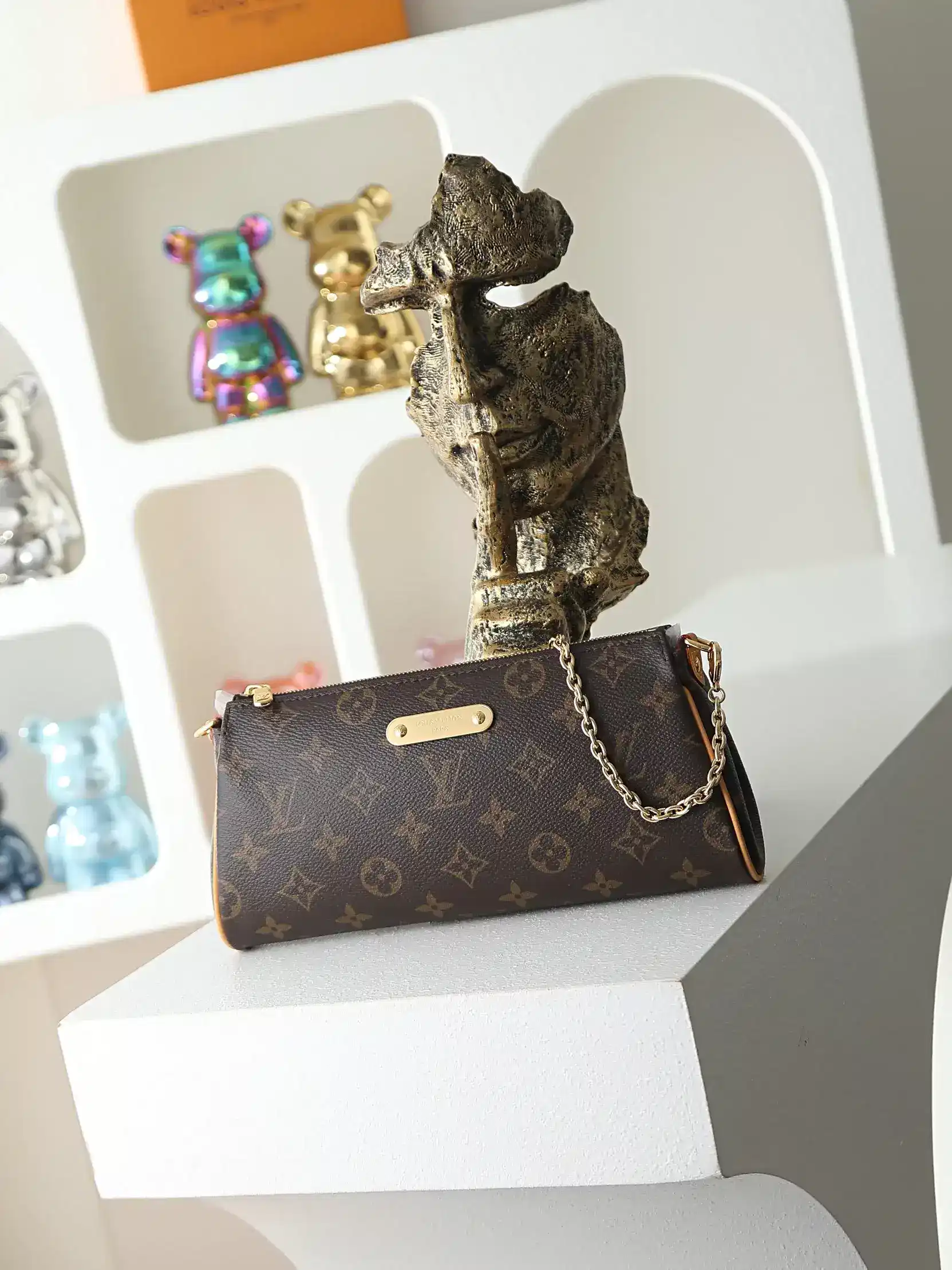 Louis Vuitton Pochette Canvas and Leather Shoulder Bag product photo from LabelPicks