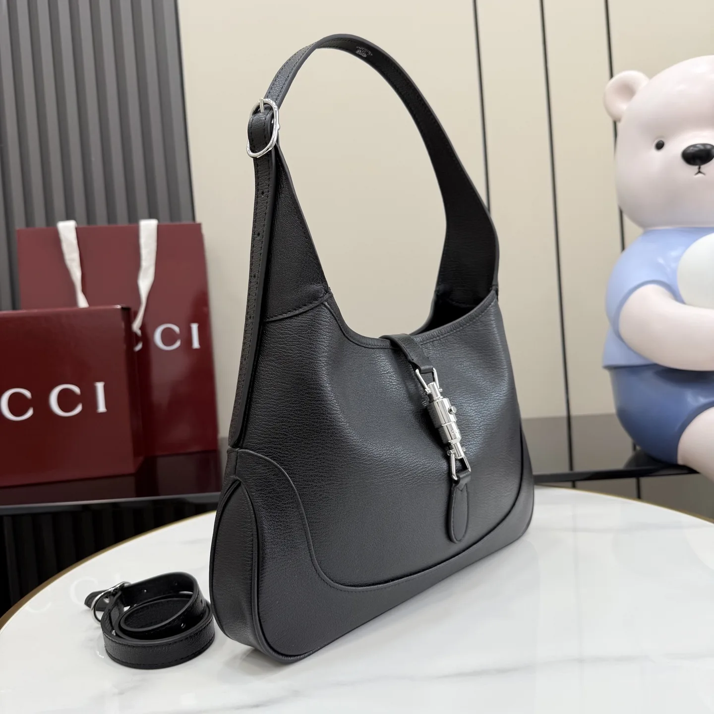 Gucci Black Jackie Grained Leather Shoulder Bag product photo from LabelPicks