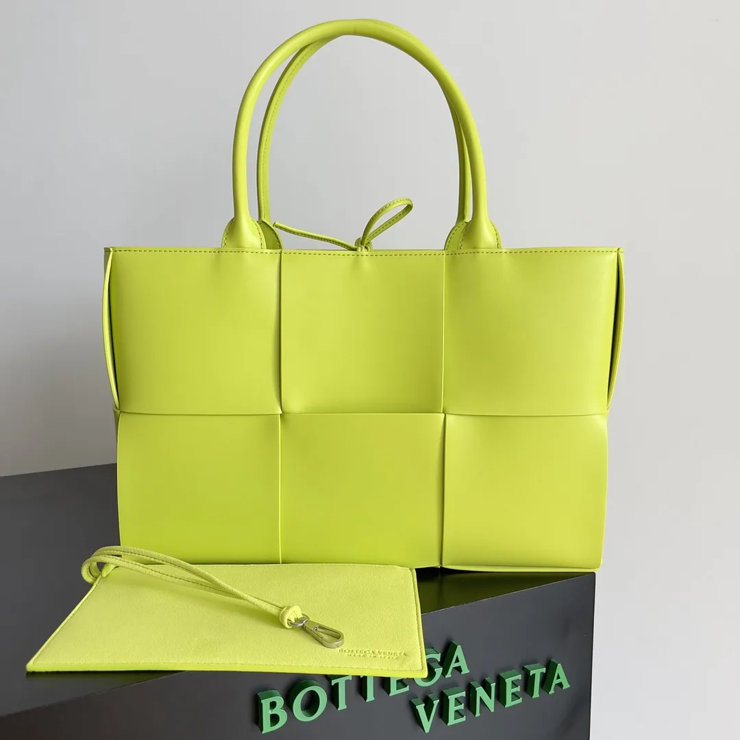 Bottega Veneta Intrecciato Woven Leather Tote Bag product photo from LabelPicks