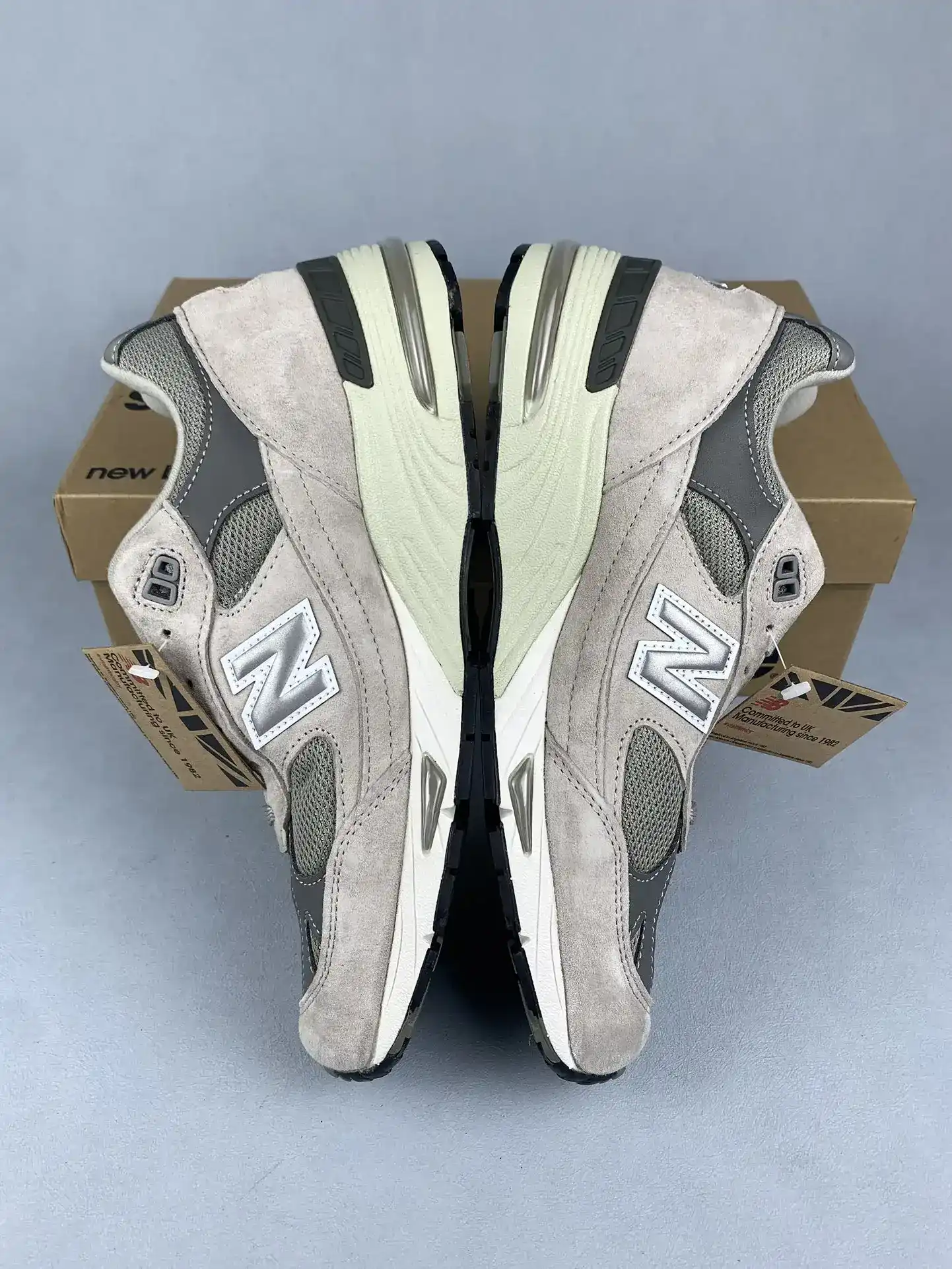 New Balance 991 Shoes product photo from LabelPicks