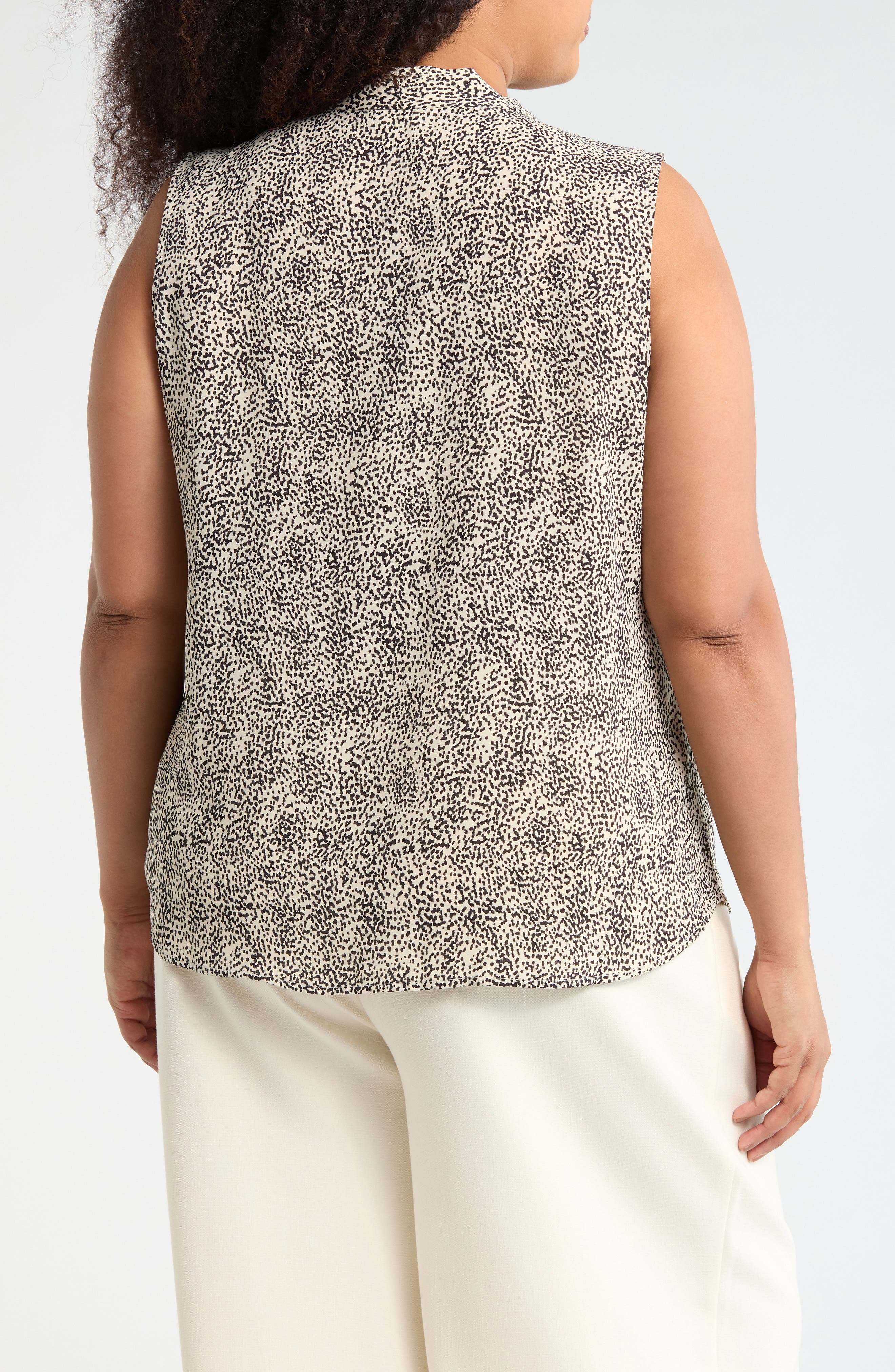 NORDSTROM RACK V-Neck Shell