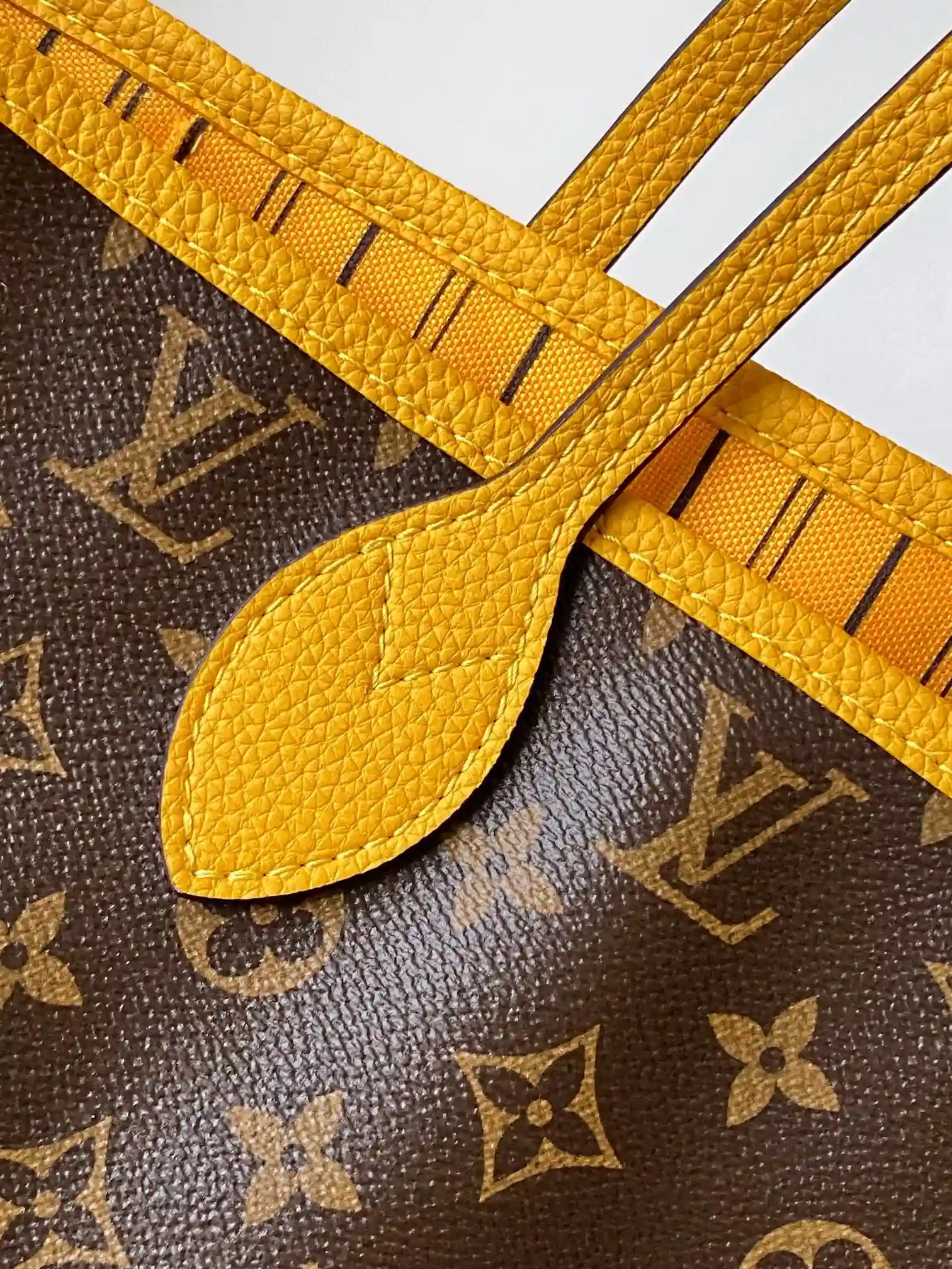 Louis Vuitton Neverfull Yellow Monogram Canvas Tote Bag product photo from LabelPicks