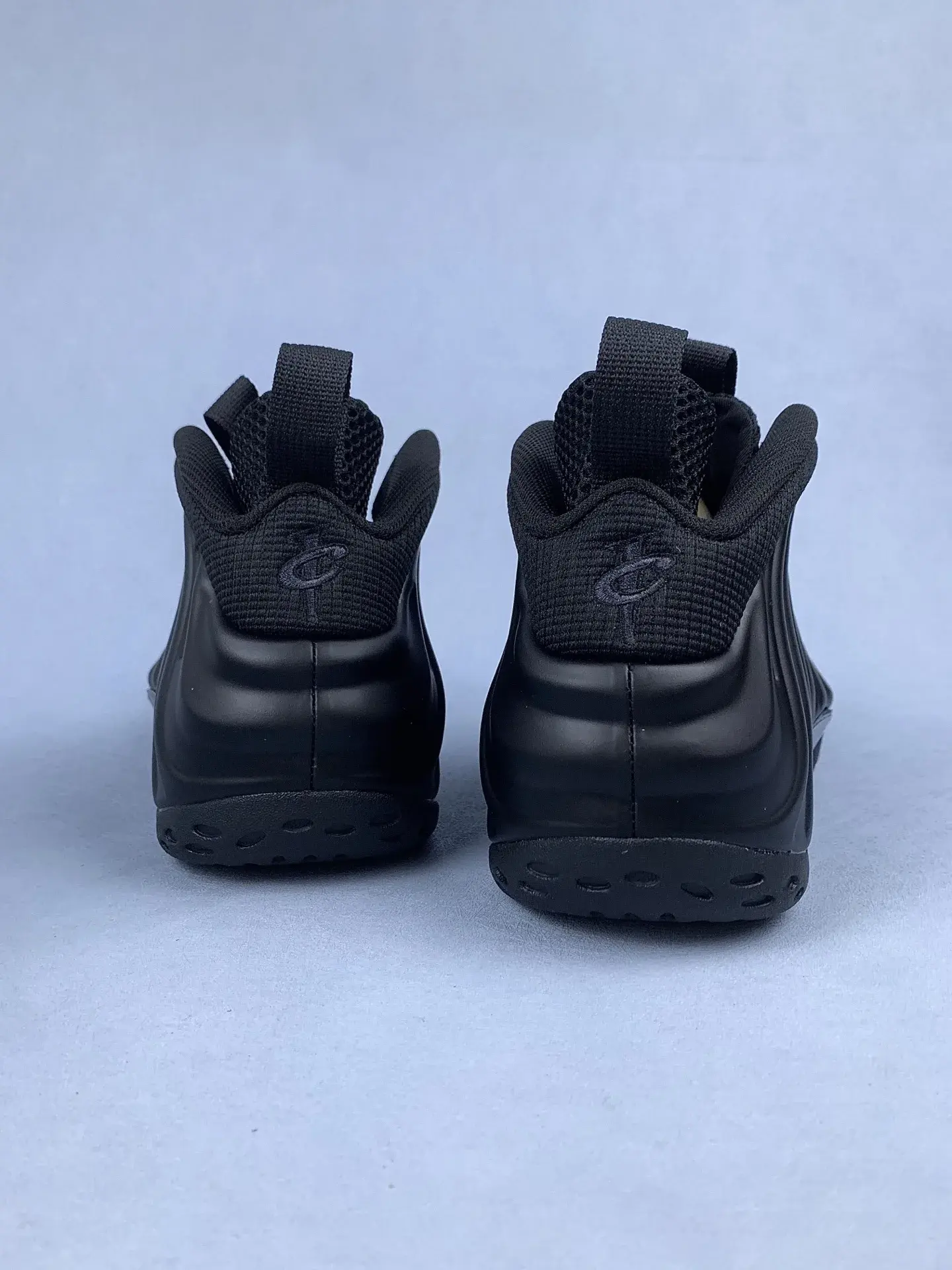 Nike Air Foamposite One 'Anthracite' Shoes product photo from LabelPicks