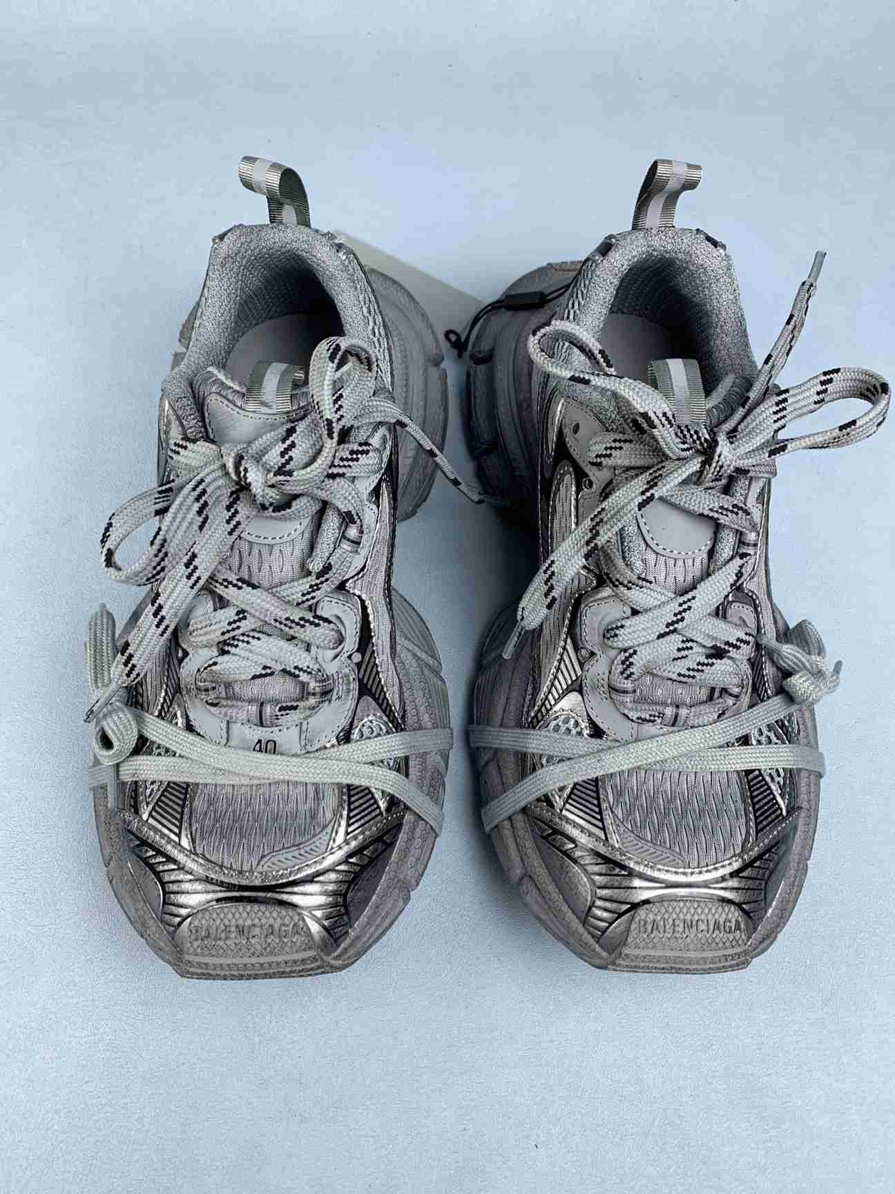 3XL Sneaker Worn-Out in Grey