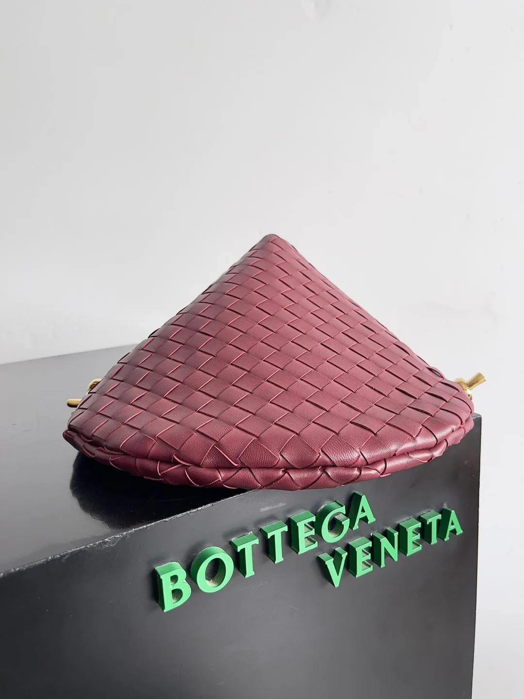 Bottega Veneta Polished Shoulder Bag product photo from LabelPicks