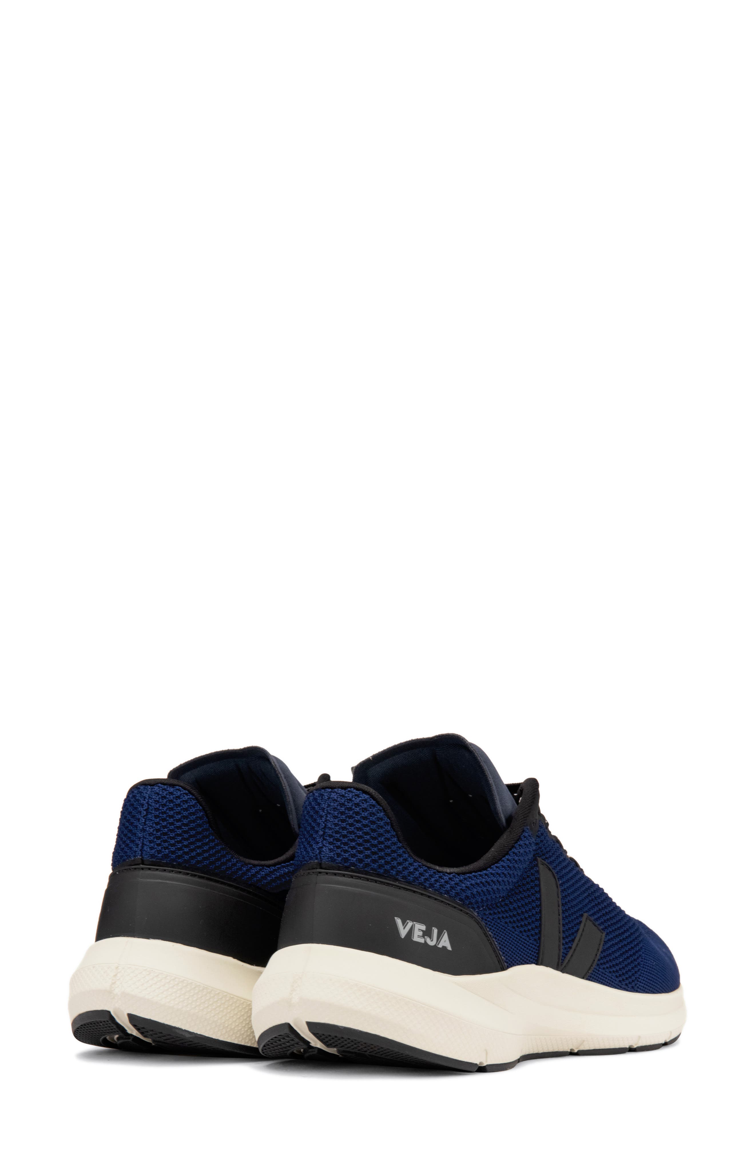 Veja Marlin Knit Sneaker
